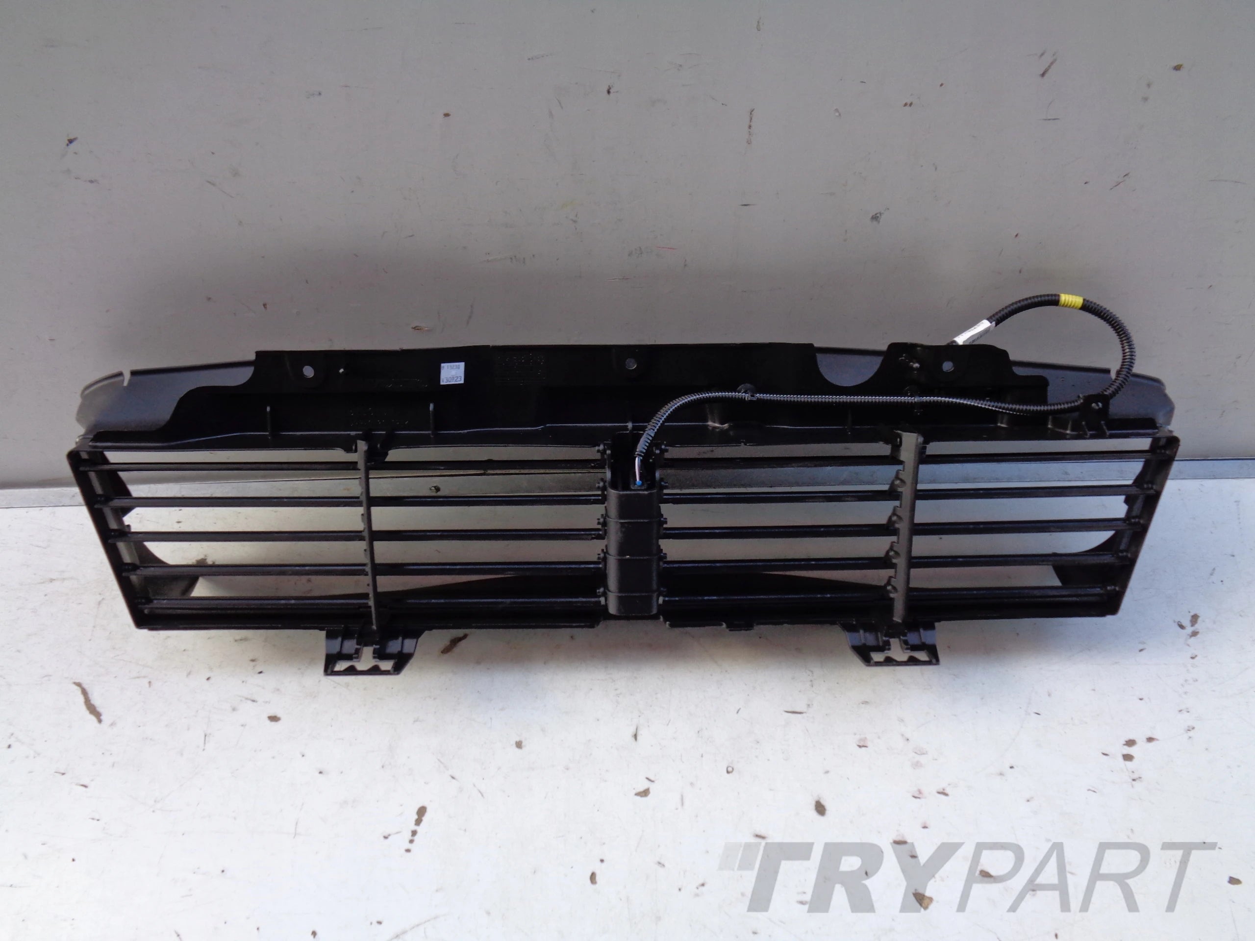 AIR INLET STEERING LOUVER VOLVO V60 S60 III 18-