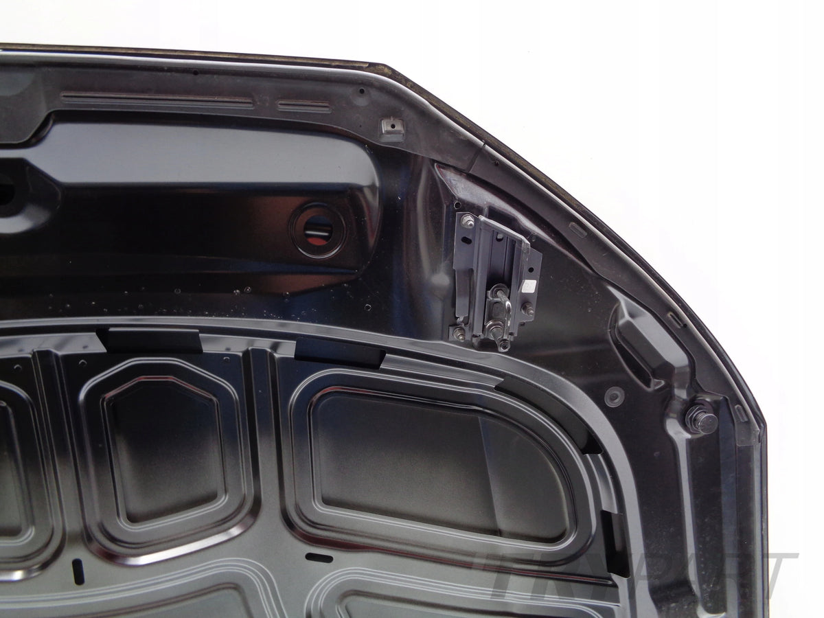 AUDI A4 B9 8W 8W0 15- Engine Hood Bonnet No. 47600 + Locks