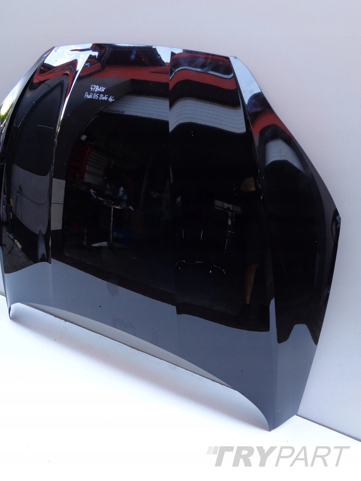 AUDI A5 8W 8W6 16- ENGINE HOOD COVER NO. 47841