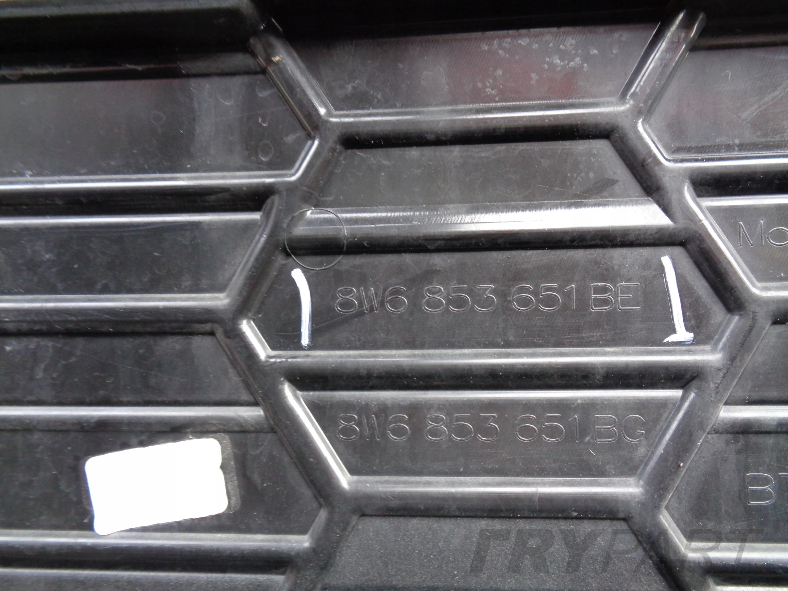 AUDI A5 8W6 19- LIFT GRILLE COVER