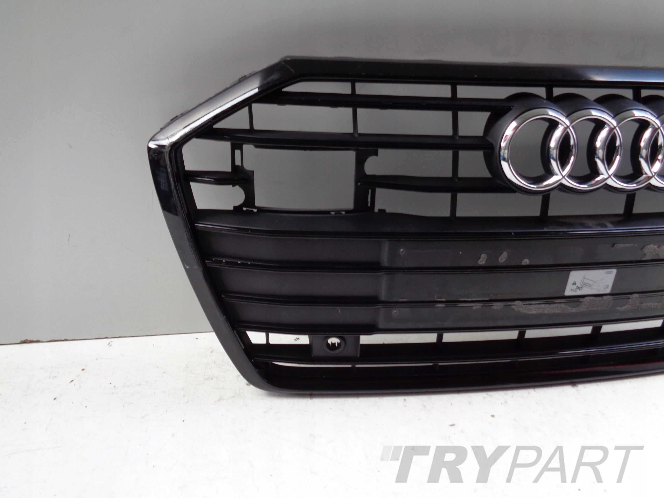 AUDI A6 C8 4K 4K0 18- BLACK GRILLE RADIATOR GRILL COVER