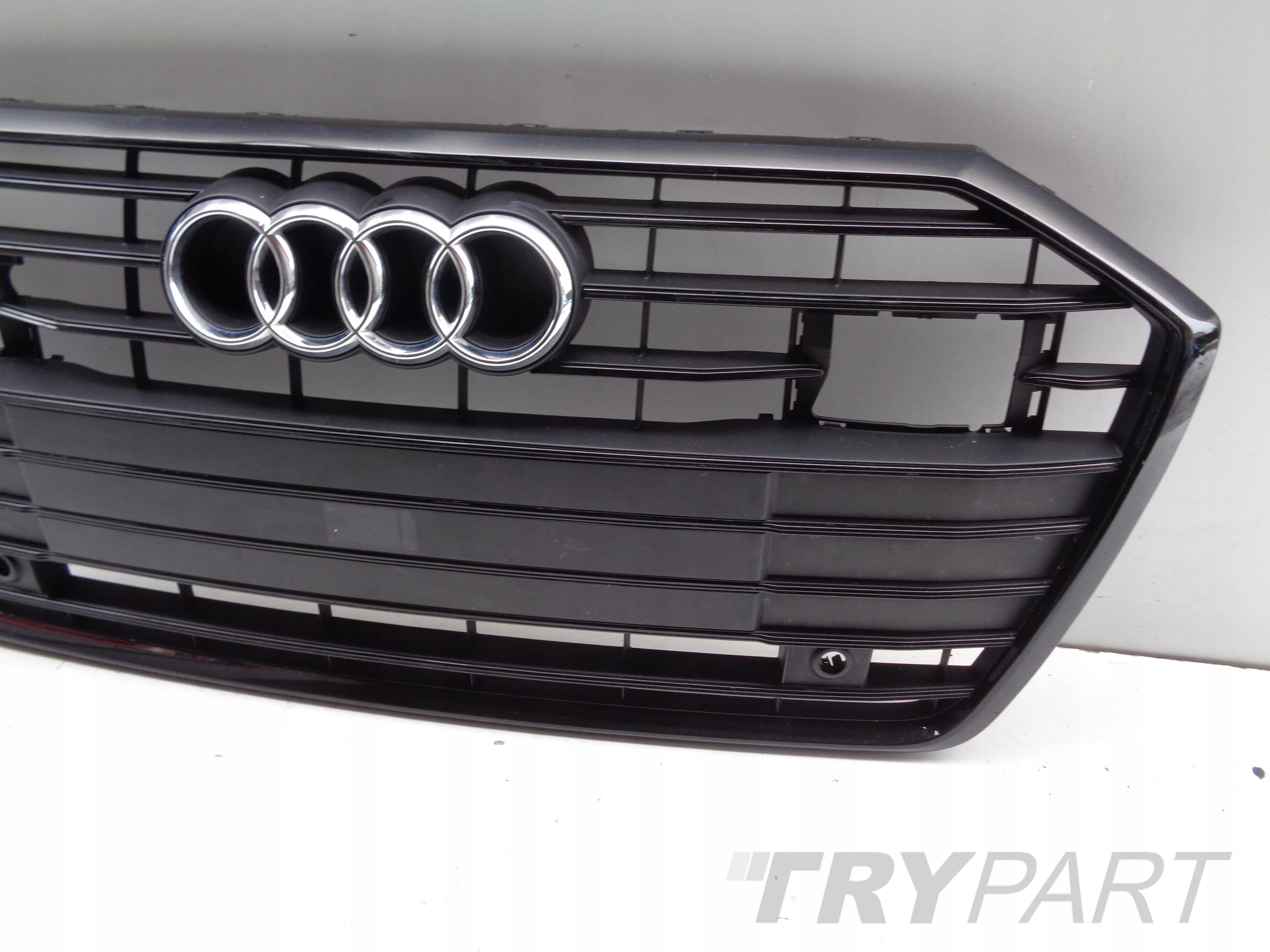 AUDI A6 C8 4K 4K0 18- BLACK GRILLE RADIATOR GRILL COVER