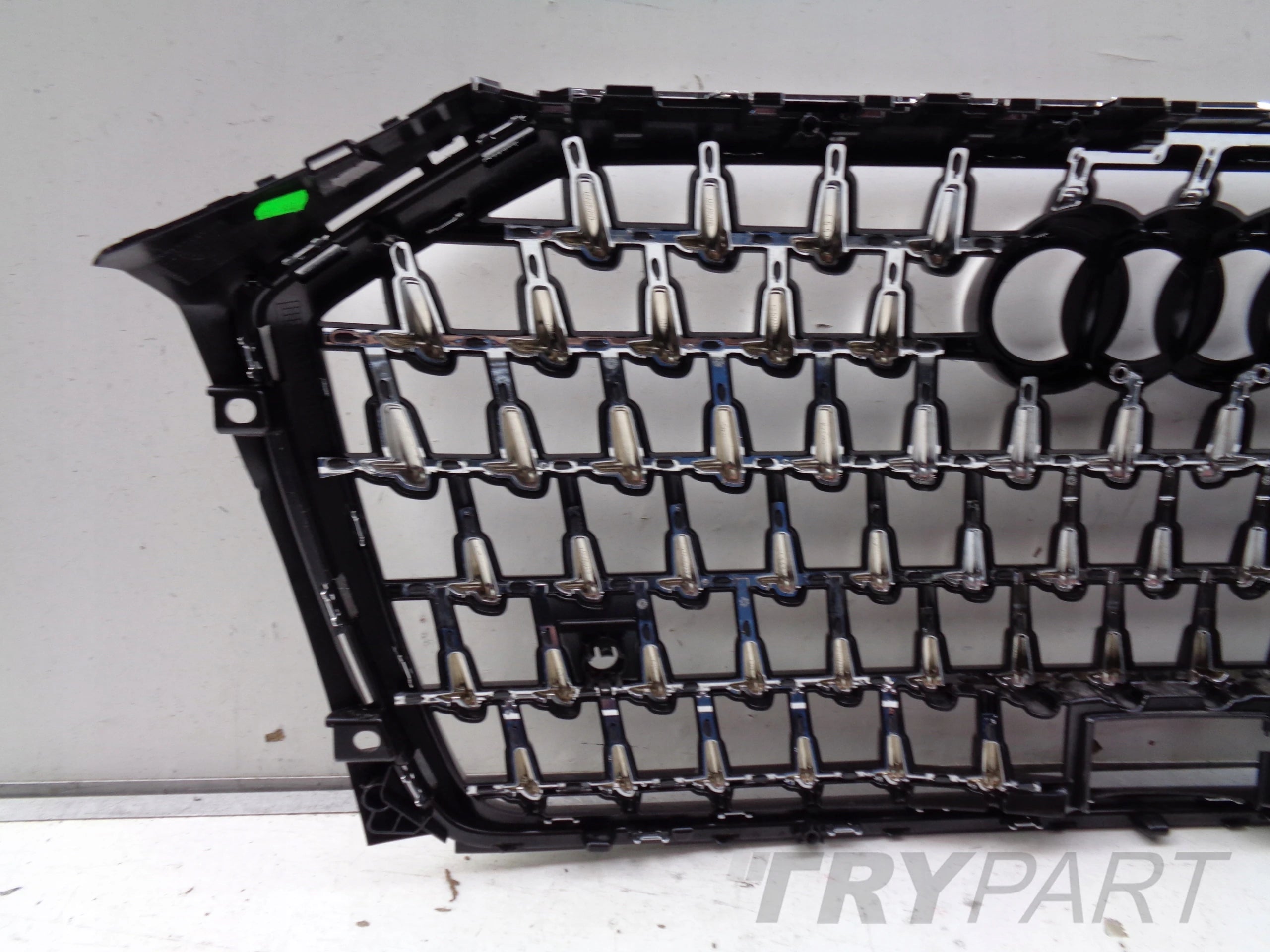 AUDI A8 D5 4N 4N0 21- FACELIFT GRILLE REPLACEMENT