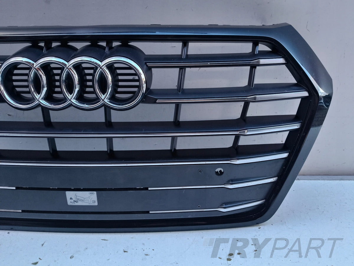 AUDI Q5 II 80A 16-20 S-LINE BLACK RADIATOR GRILLE