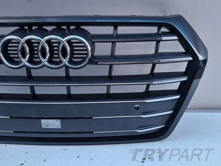 AUDI Q5 II 80A 16-20 S-LINE BLACK RADIATOR GRILLE