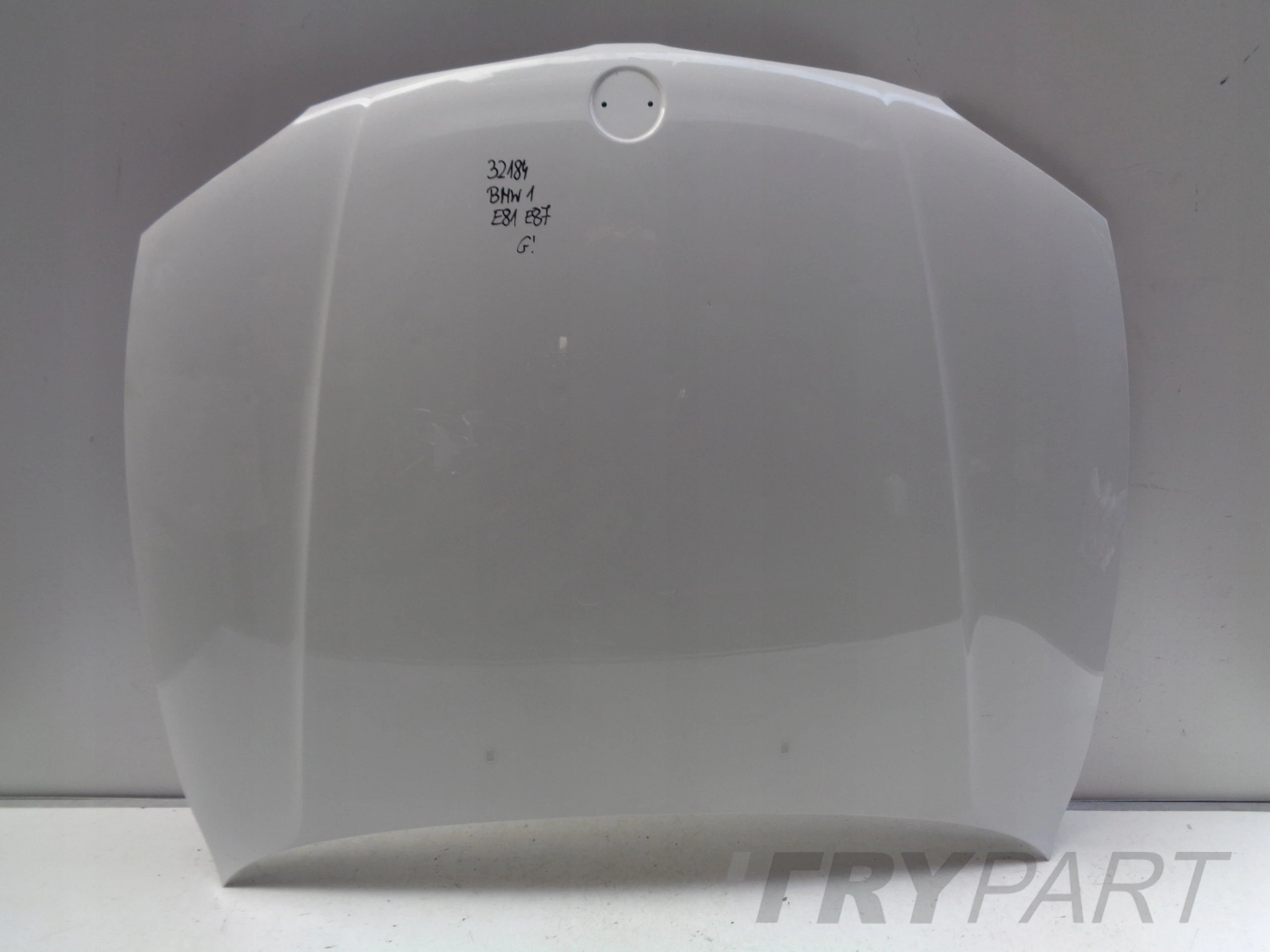 BMW 1 E81 E82 E87 E88 HOOD NO. 32184 G!