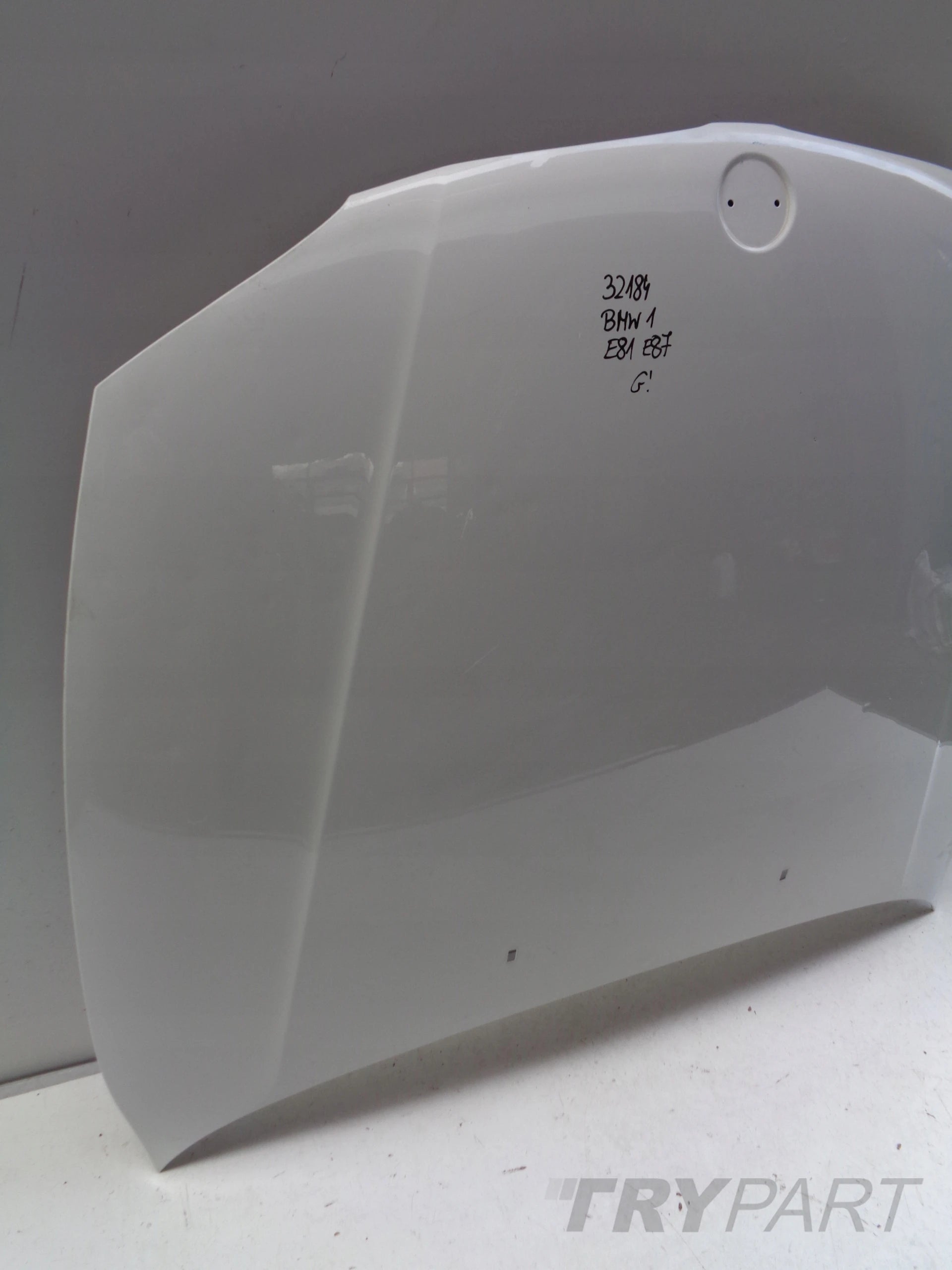 BMW 1 E81 E82 E87 E88 HOOD NO. 32184 G!