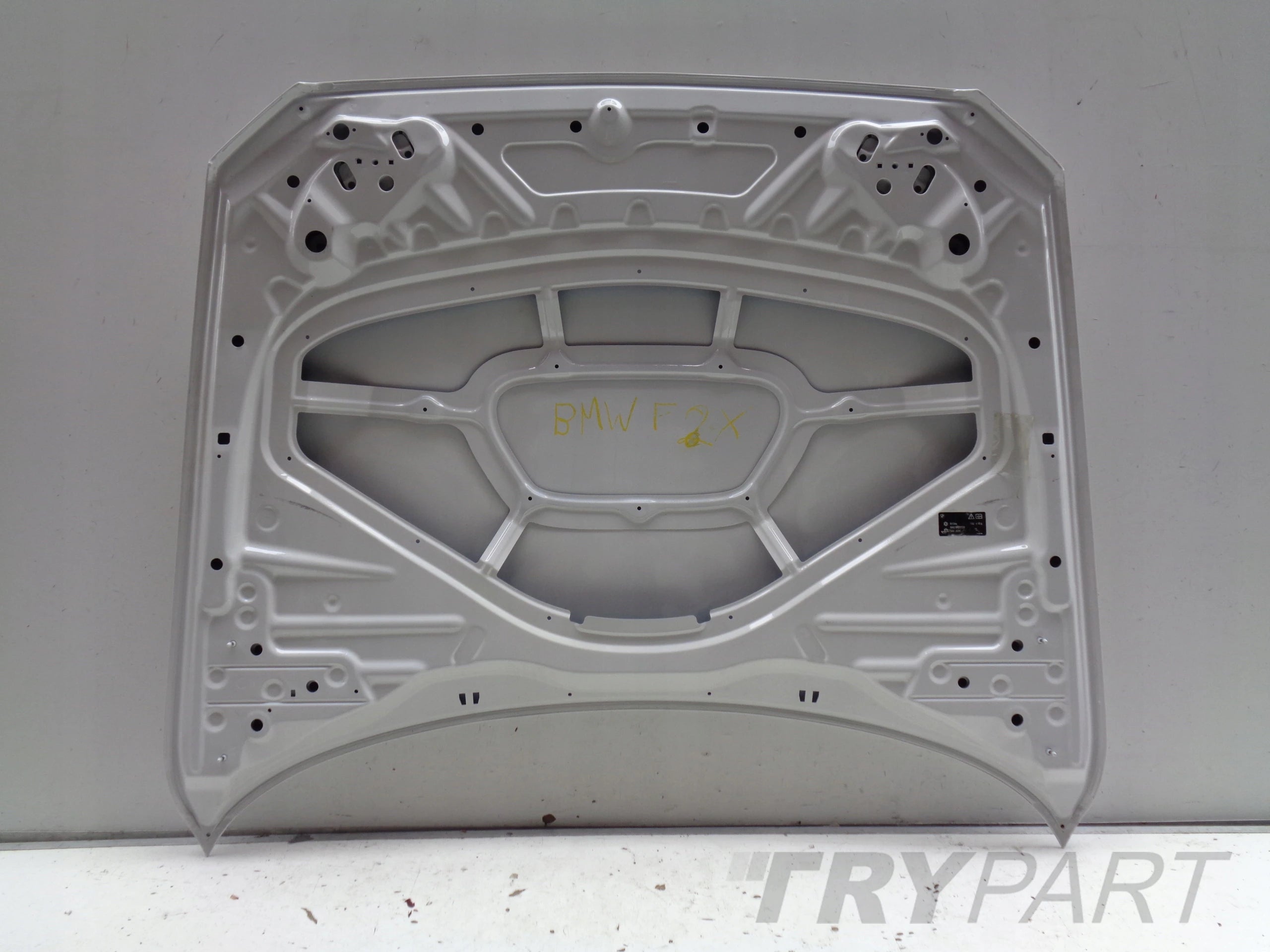 BMW 1 F20 F21 2 F22 F23 Engine Hood Cover No. 46185