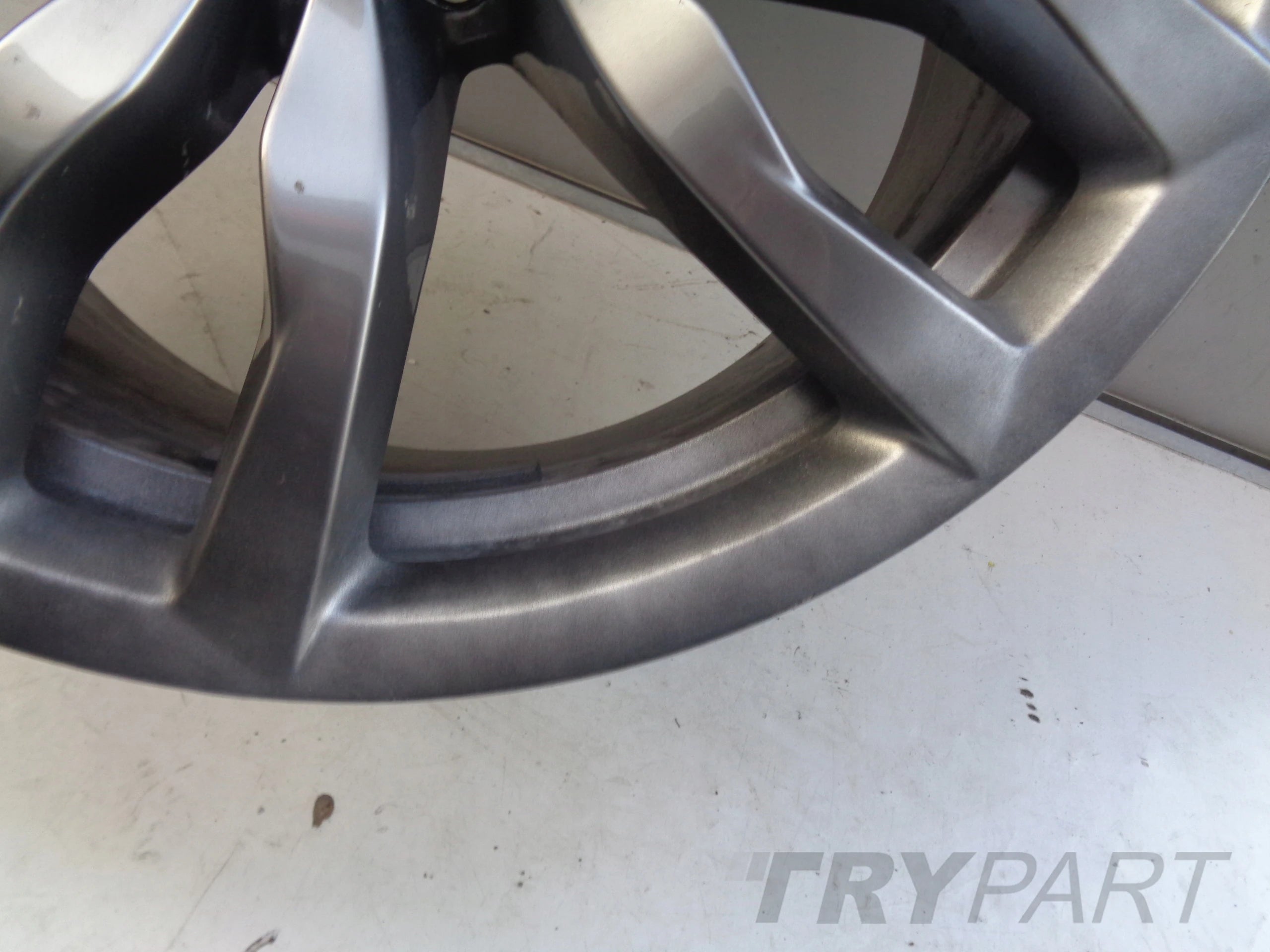 BMW 10JX20 ET40 5X120 M-PACKAGE ALUMINUM WHEEL