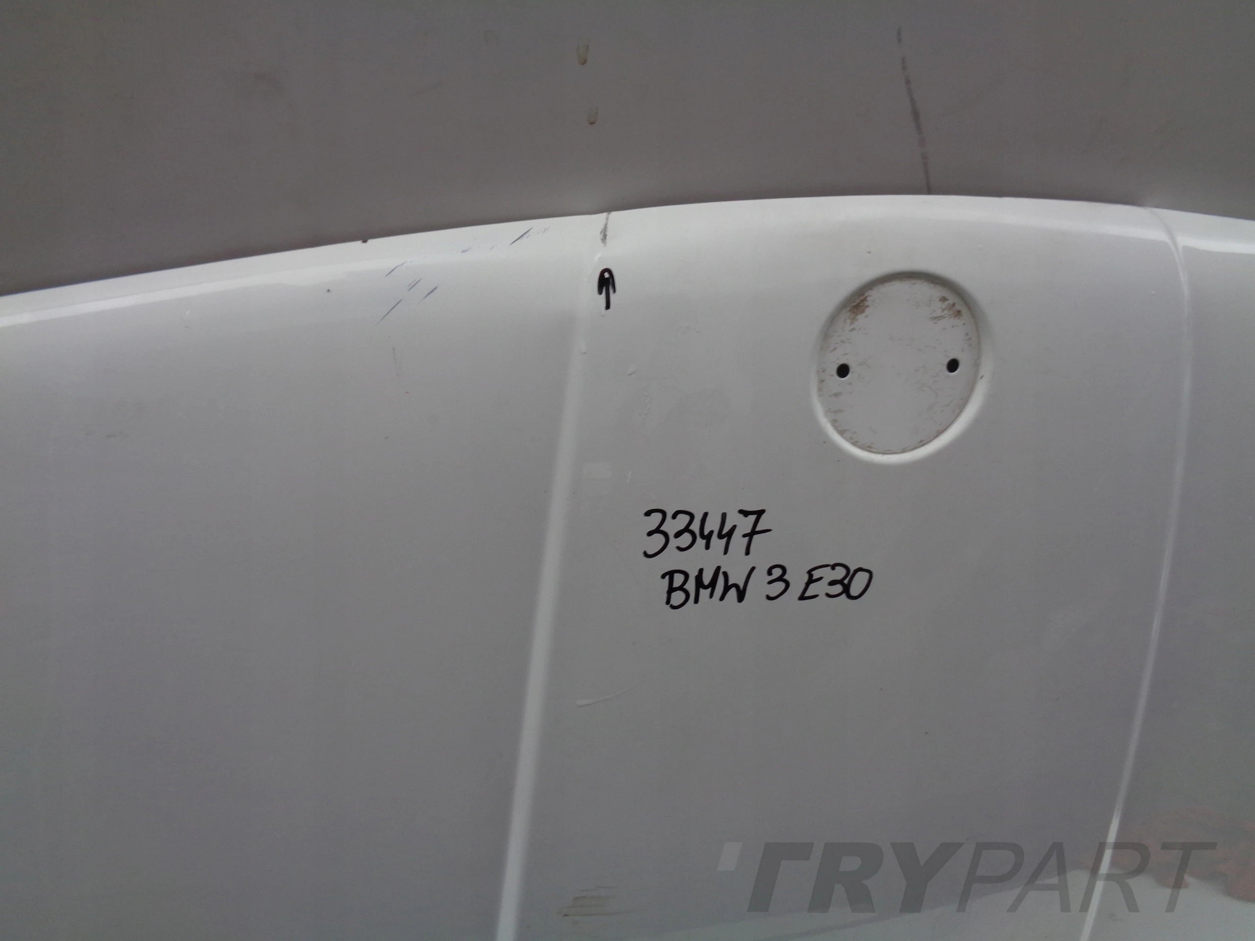 BMW 3 E30 HOOD ENGINE COVER NO. 33447