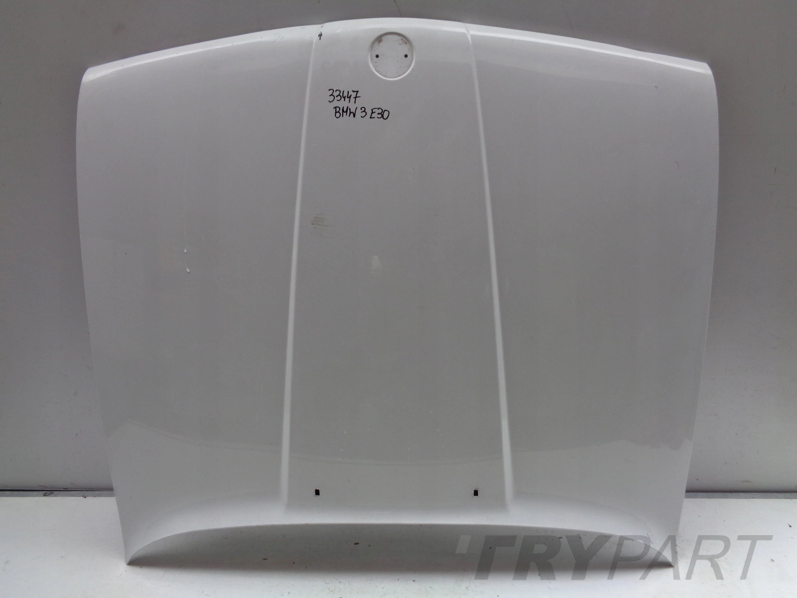 BMW 3 E30 HOOD ENGINE COVER NO. 33447