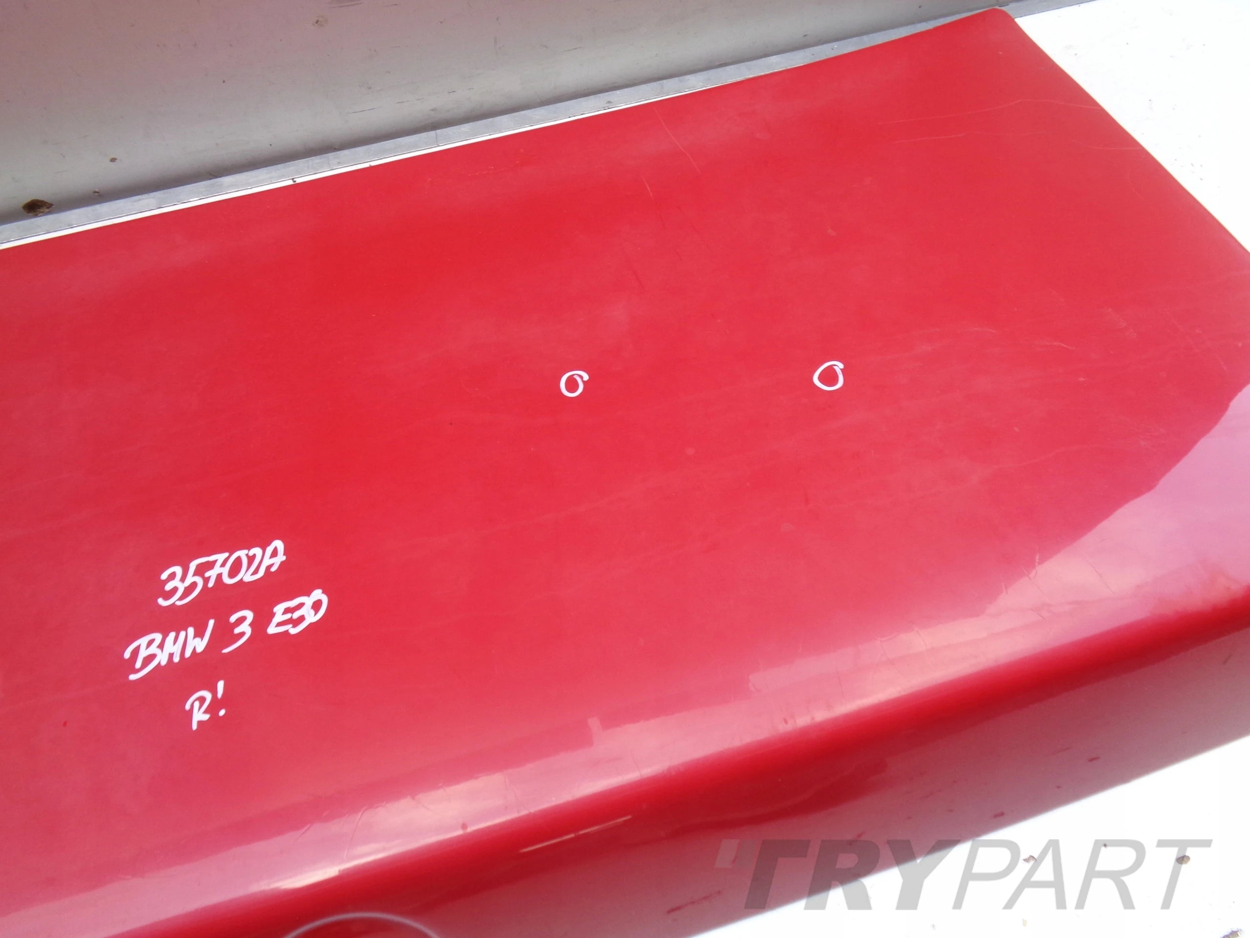 BMW 3 E30 REAR TAILGATE NO. 35703