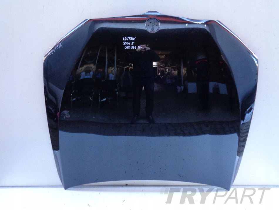 BMW 5 G30 G31 17- ENGINE HOOD COVER NO. 44473