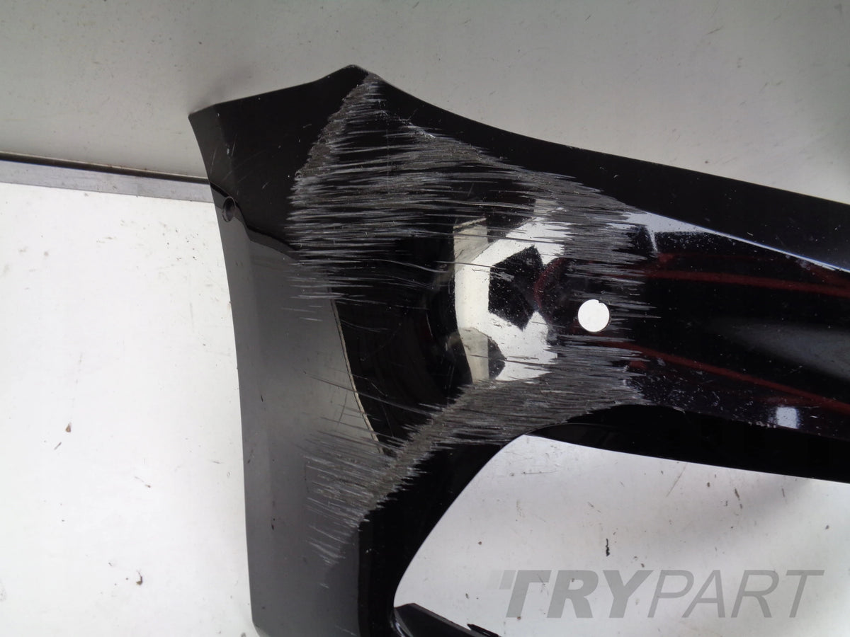 BMW 5 G30 G31 17- FRONT BUMPER NO. 39798