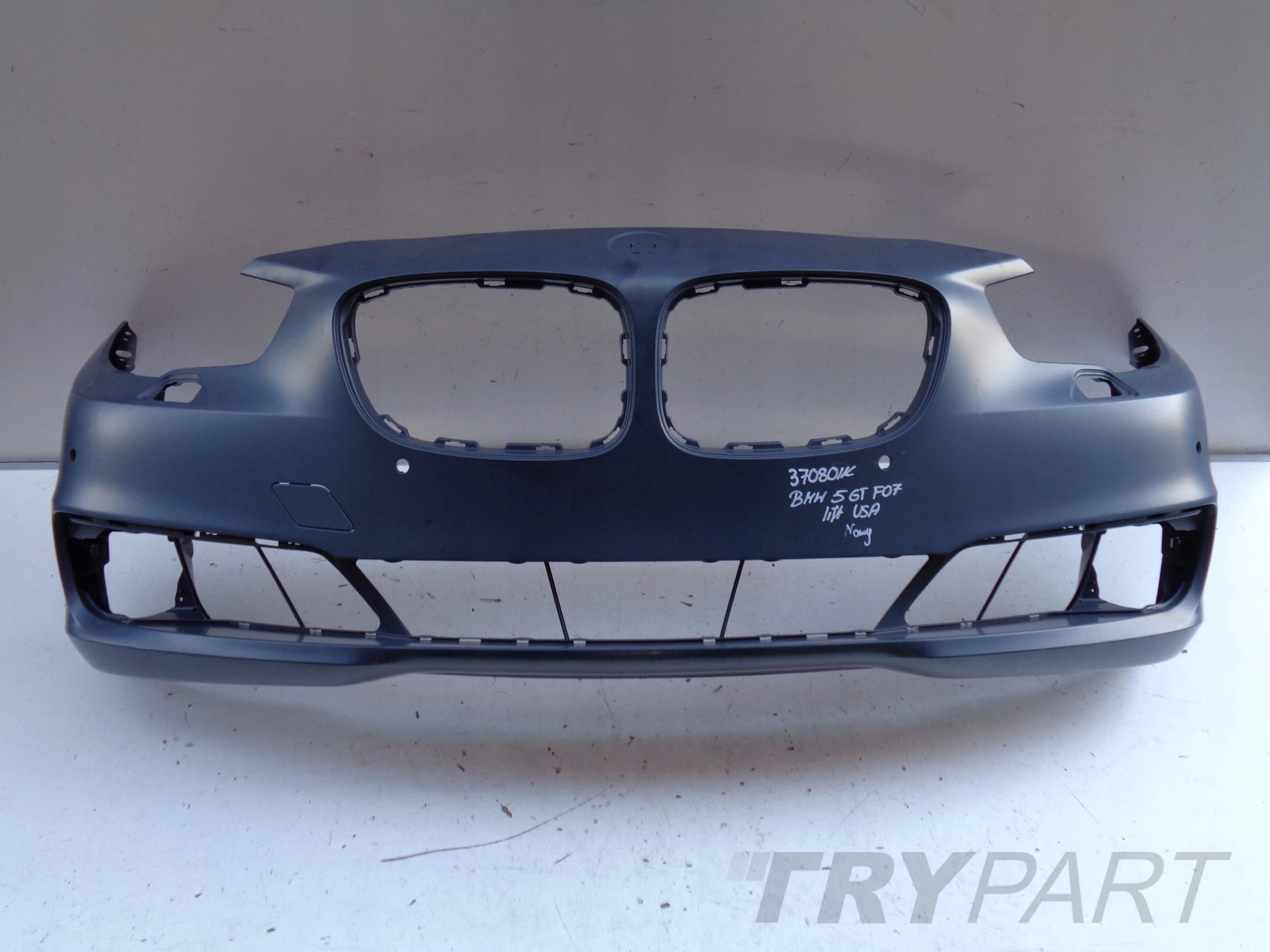 BMW 5 GT F07 LIFT USA FRONT BUMPER NO. 37080