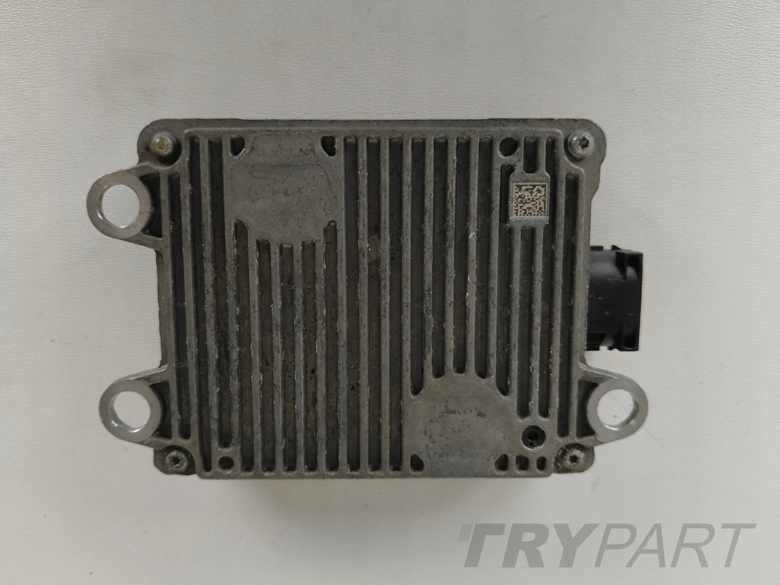 BMW 6892575 DISTRONIC ACC RADAR SENSOR