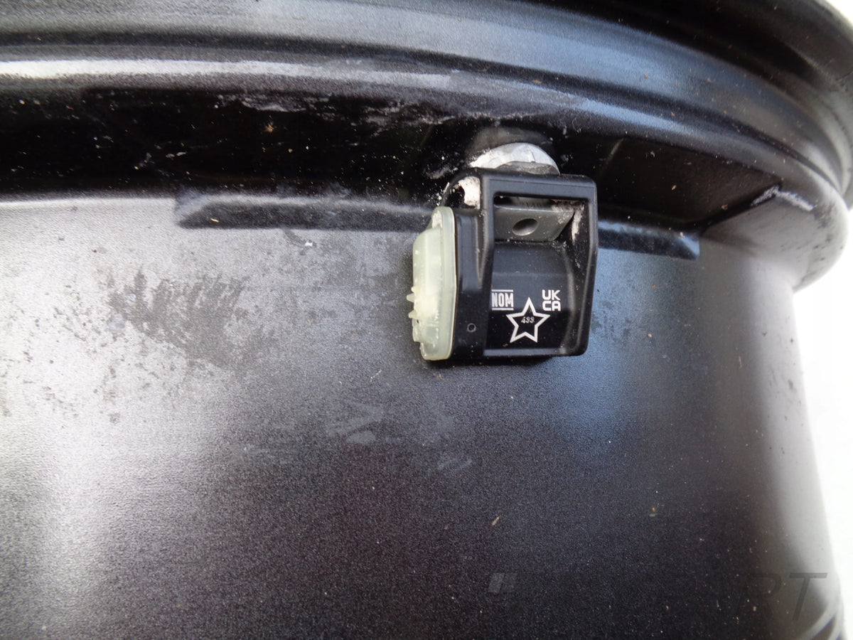 BMW ALUMINUM RIM 9.5JX20 ET43 5X112