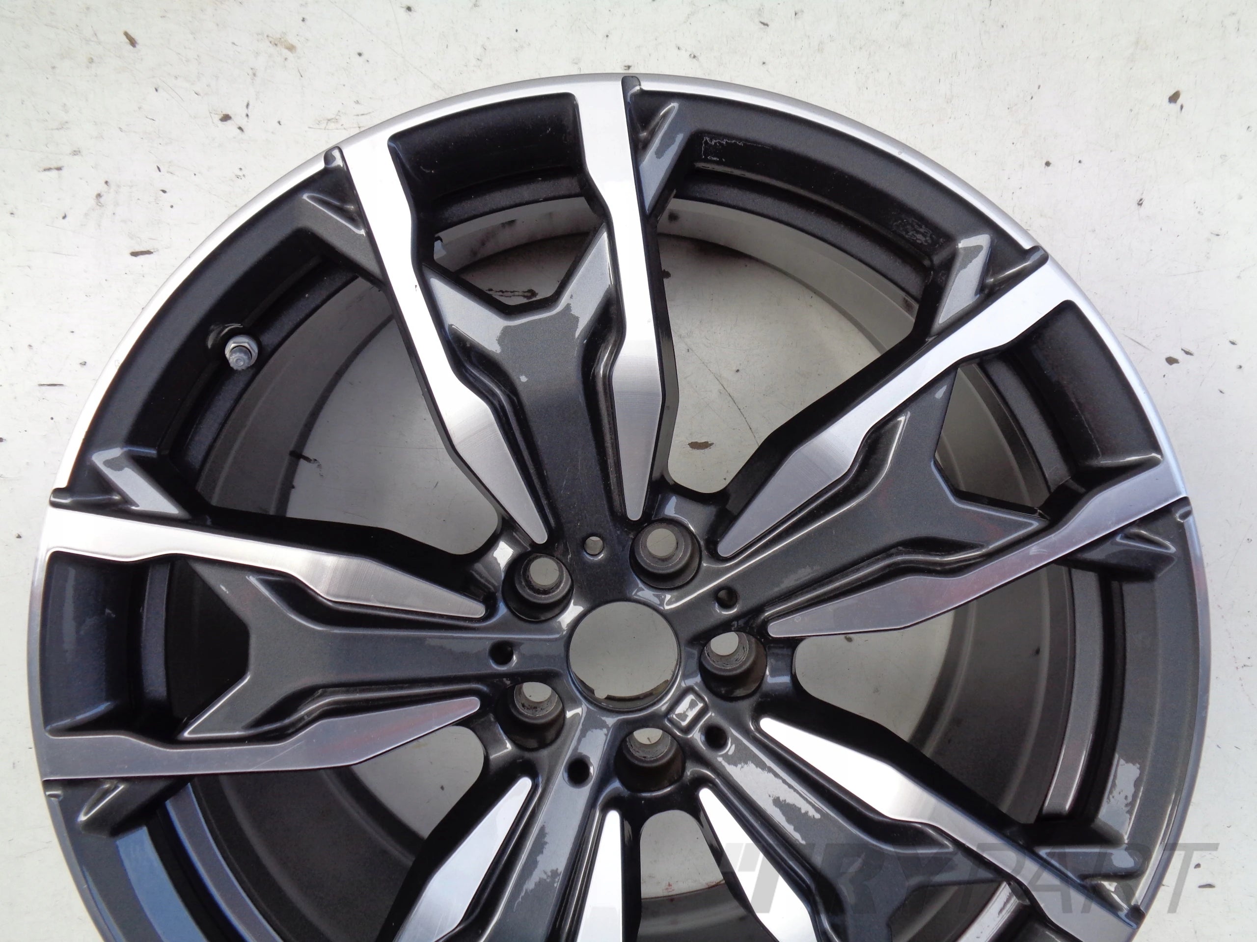 BMW ALUMINUM RIM 9.5JX20 ET43 5X112
