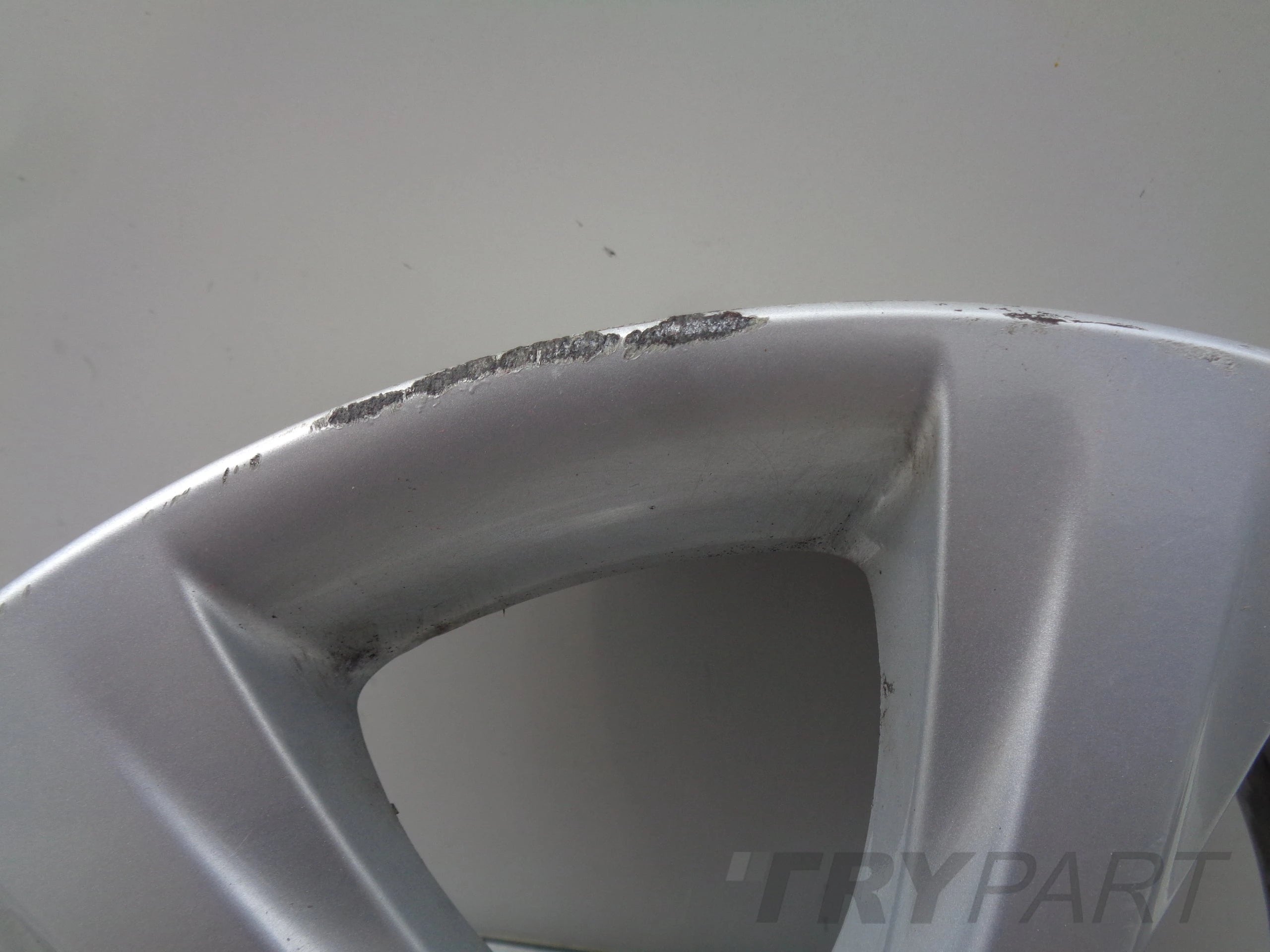 BMW Aluminum Wheel 8JX18 ET34 5X120