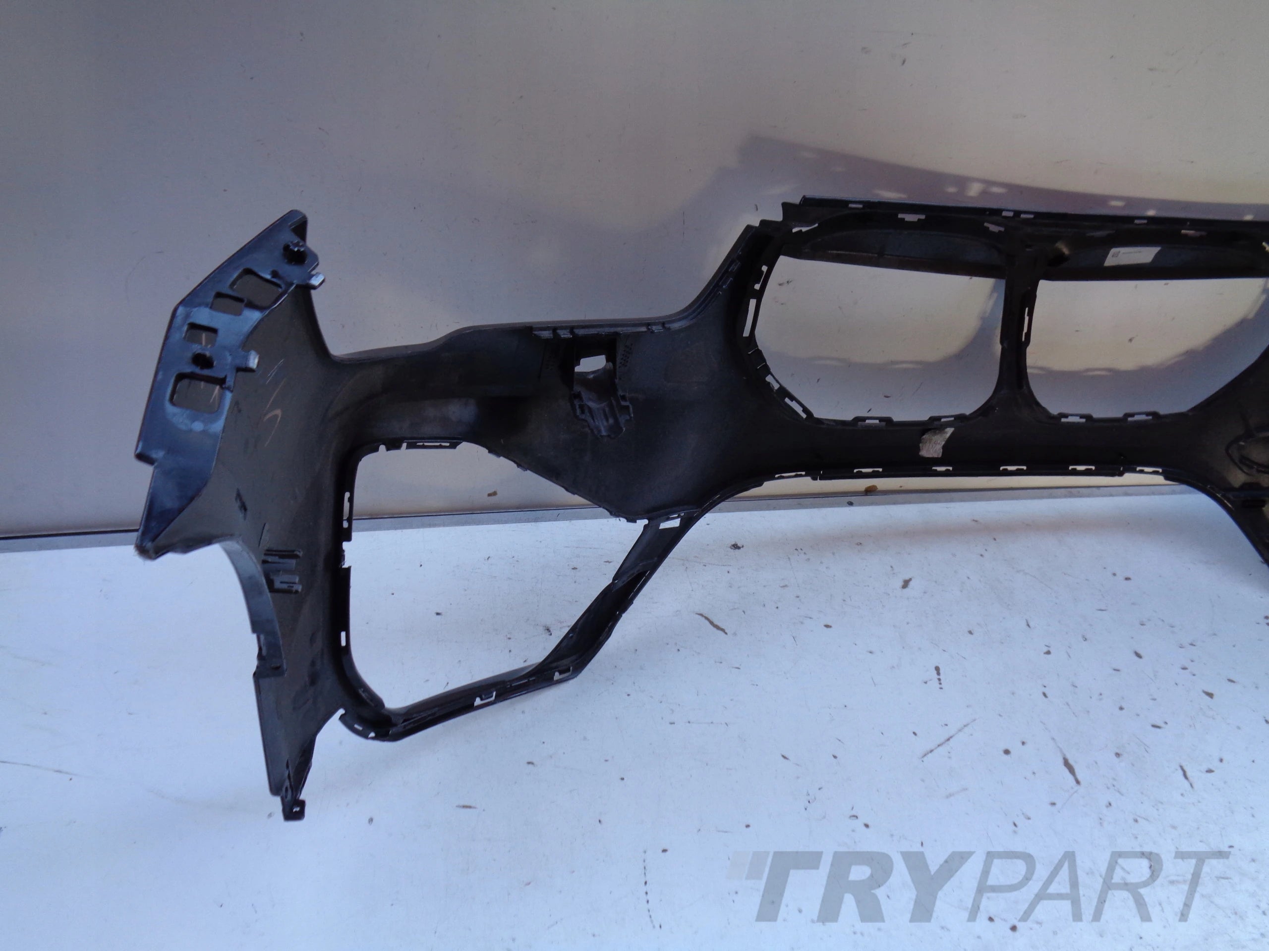BMW X1 F48 Front Bumper 19- Facelift No. 43837