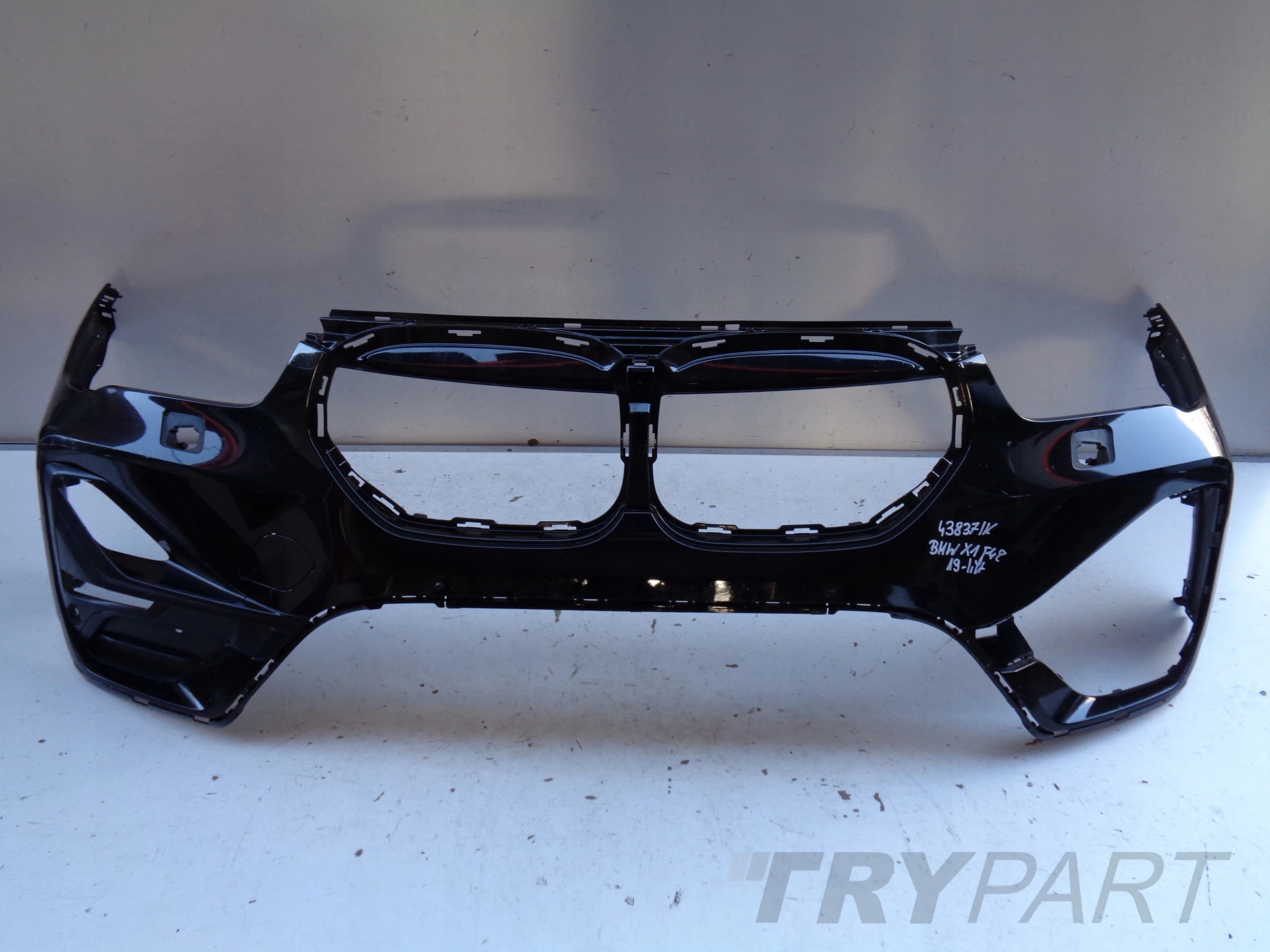 BMW X1 F48 Front Bumper 19- Facelift No. 43837