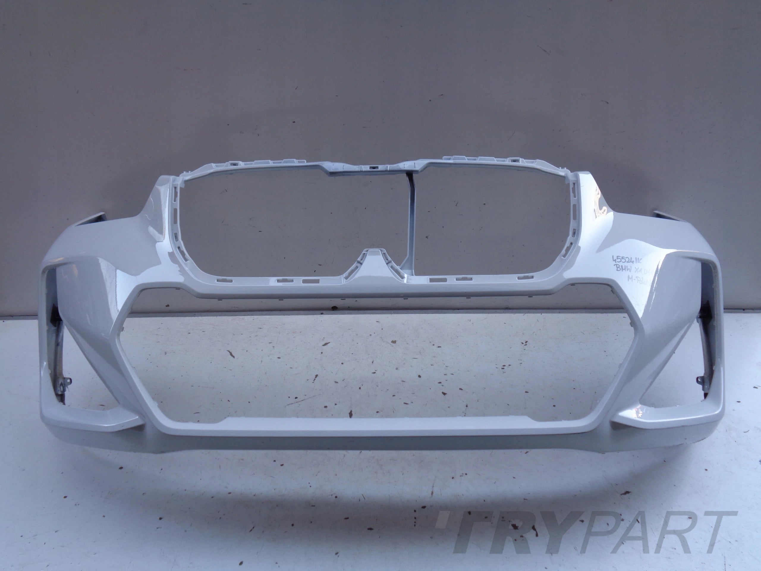 BMW X1 U11 22- M-PACKAGE FRONT BUMPER NO. 45524