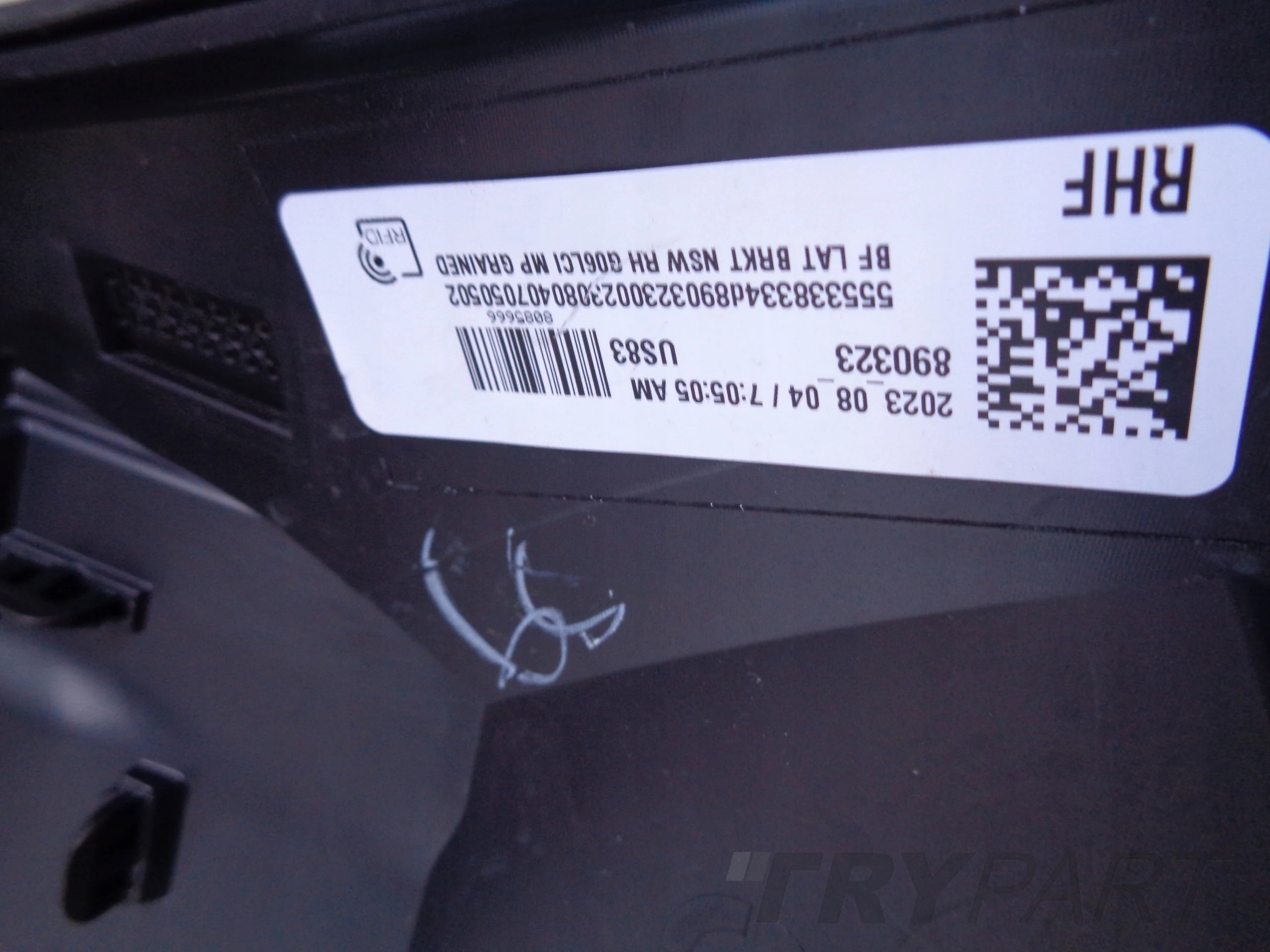 BMW X6 G06 M-PACKET LIFT FRONT BUMPER NO. 50711