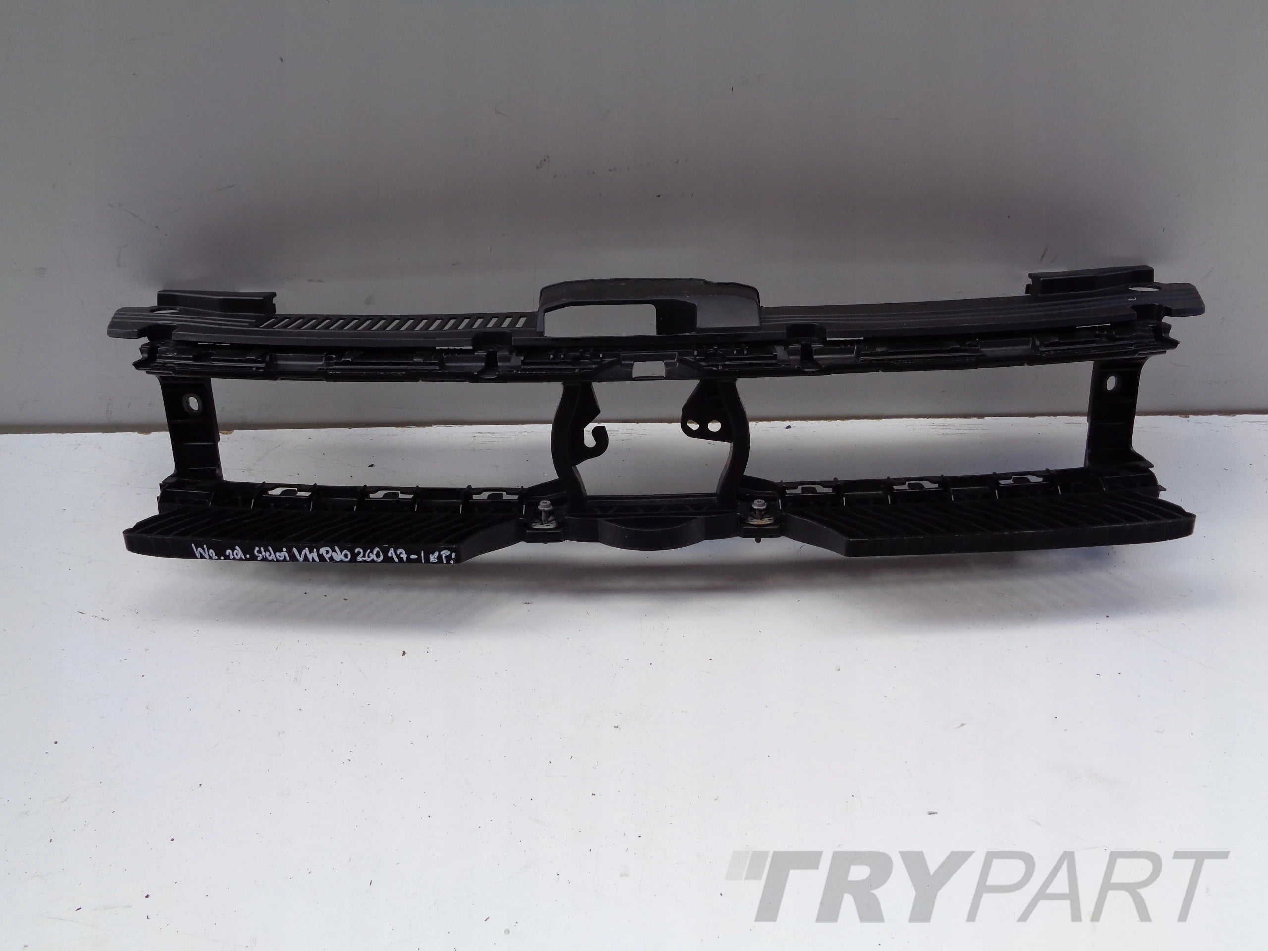 BUMPER GRILLE BRACKET REINFORCEMENT VW POLO 2G 2G0 17-