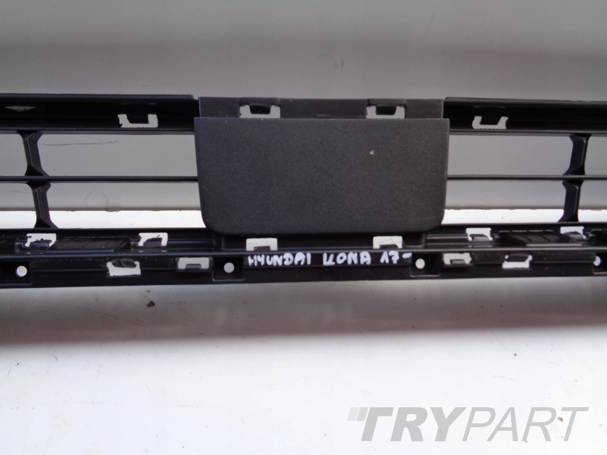 BUMPER GRILLE HYUNDAI KONA 17-
