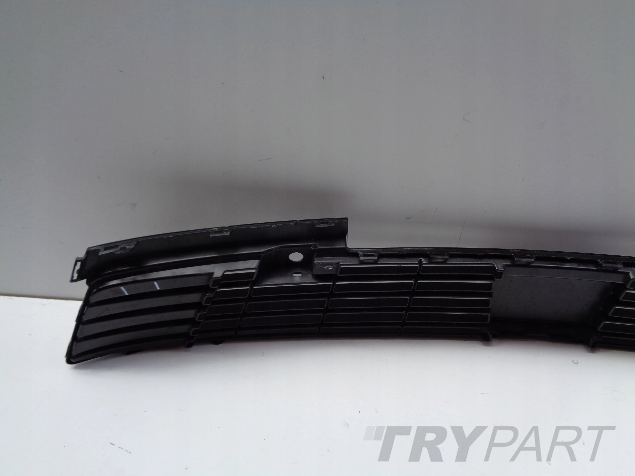BUMPER GRILLE OPEL ASTRA VI L 22- GS-LINE