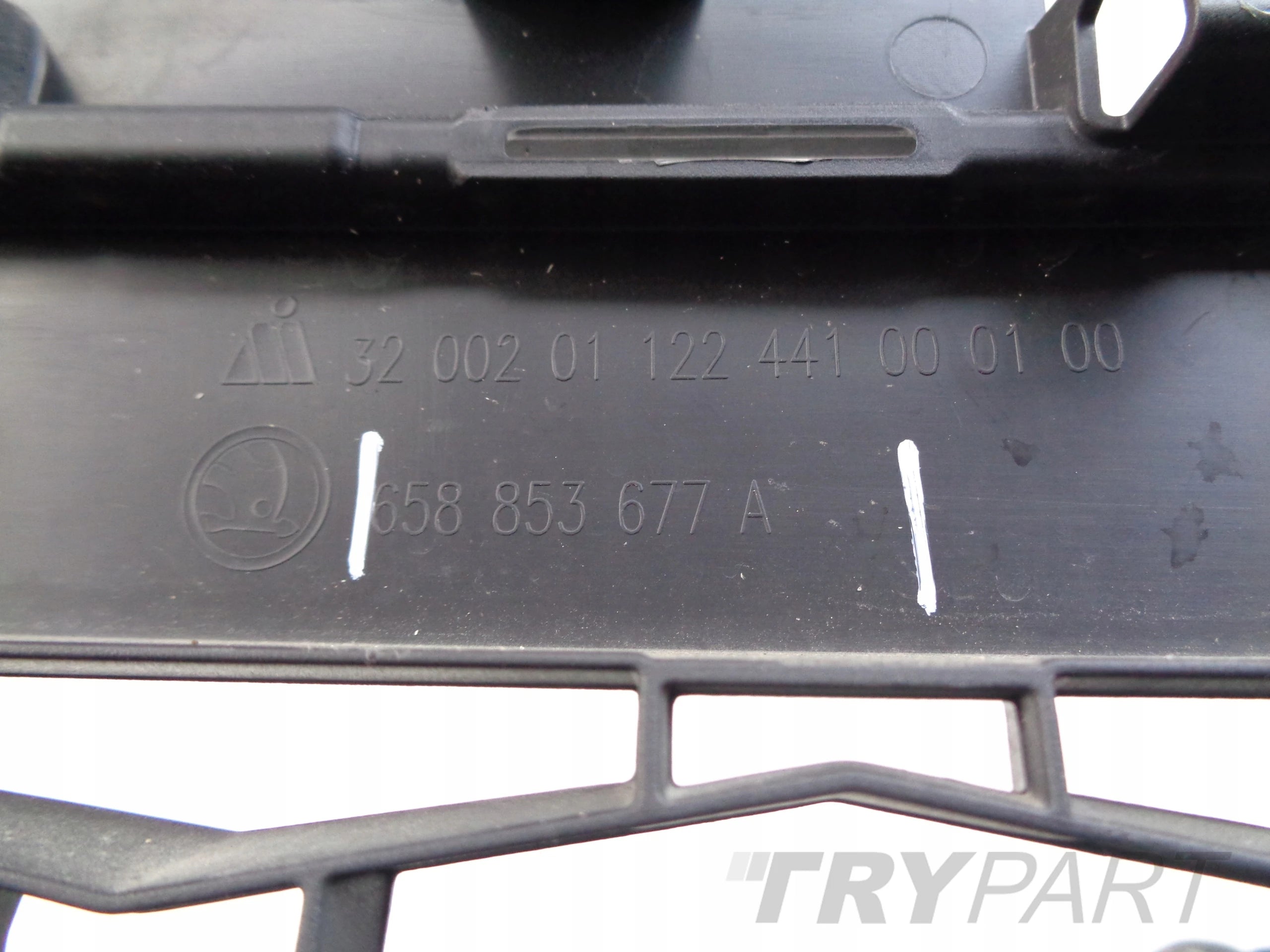 BUMPER GRILLE SKODA KAMIQ 658 22- FACELIFT