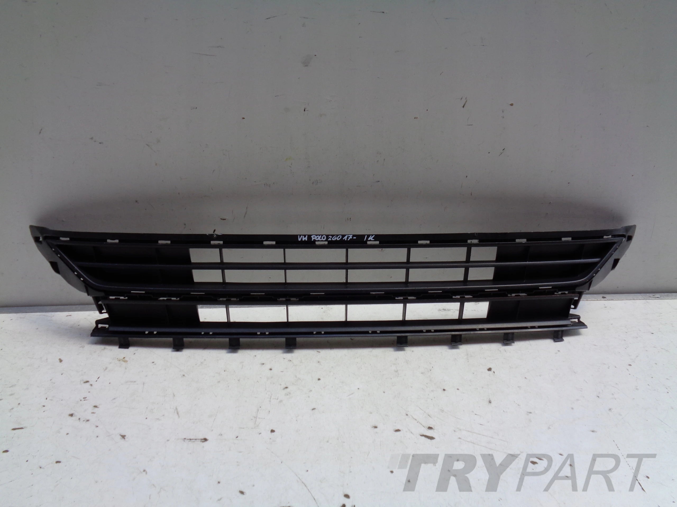 Bumper Grille VW POLO 2G 2G0 17-