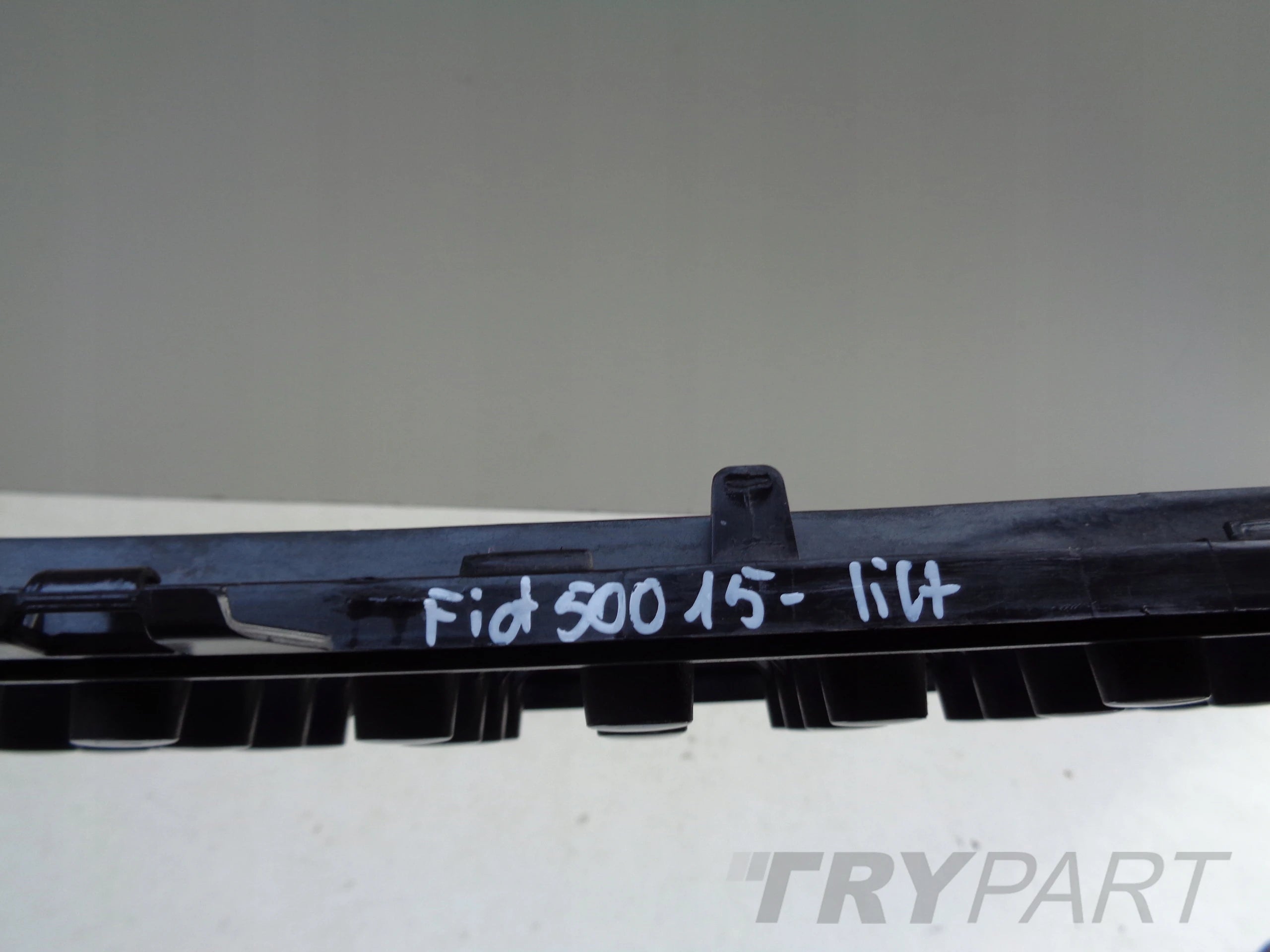 FIAT 500 15- Bumper Grille Facelift