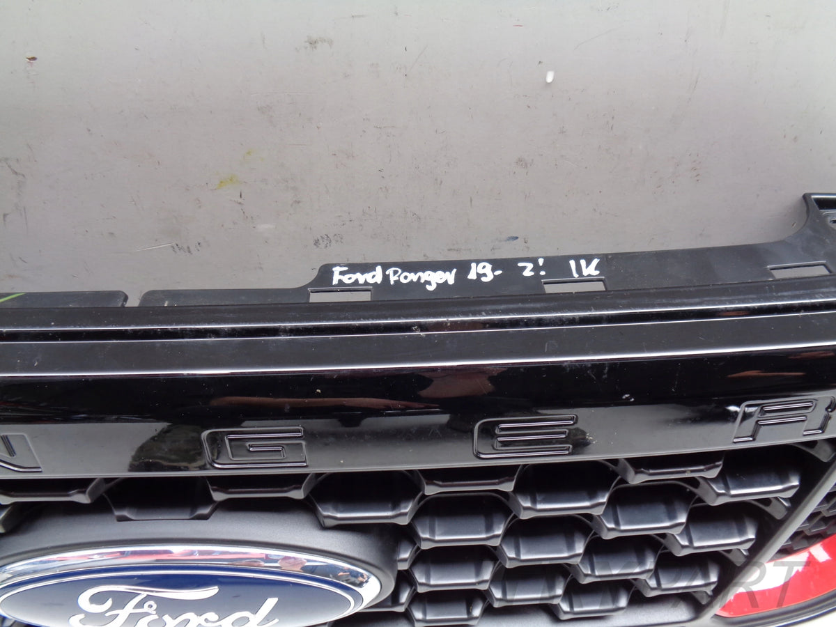 FORD RANGER THUNDER 19- Grille Trim