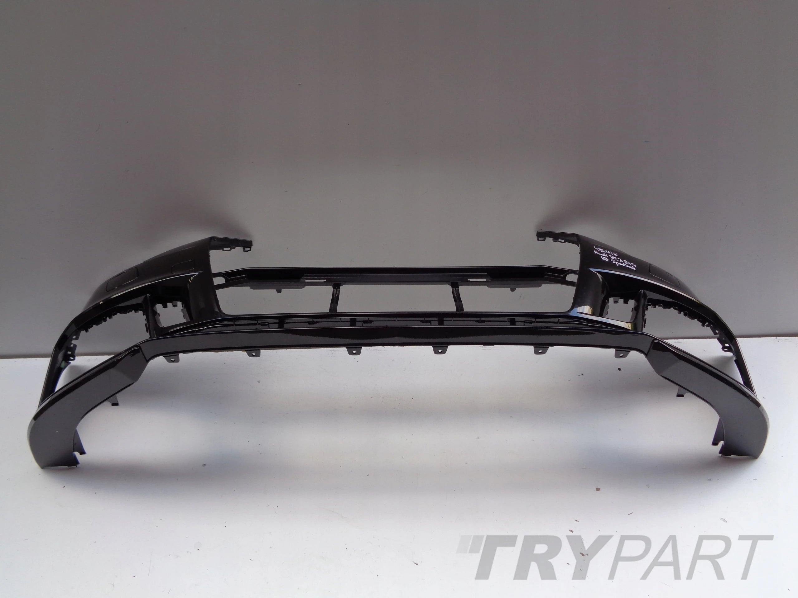 FRONT BUMPER AUDI RS3 8V 8V0 8V4 SPORTBACK LIFT NO. 48611
