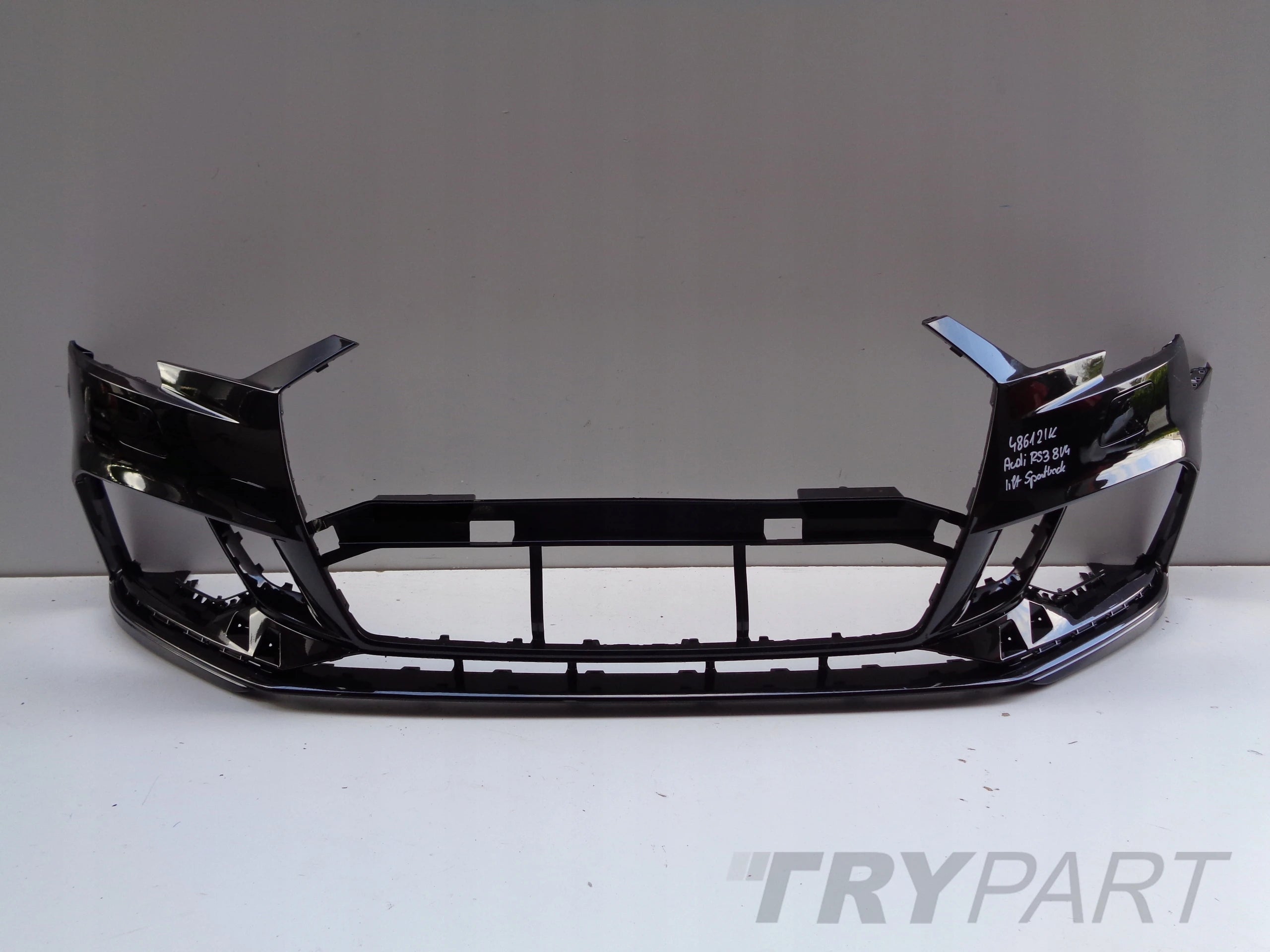 FRONT BUMPER AUDI RS3 8V 8V0 8V4 SPORTBACK LIFT NO. 48612
