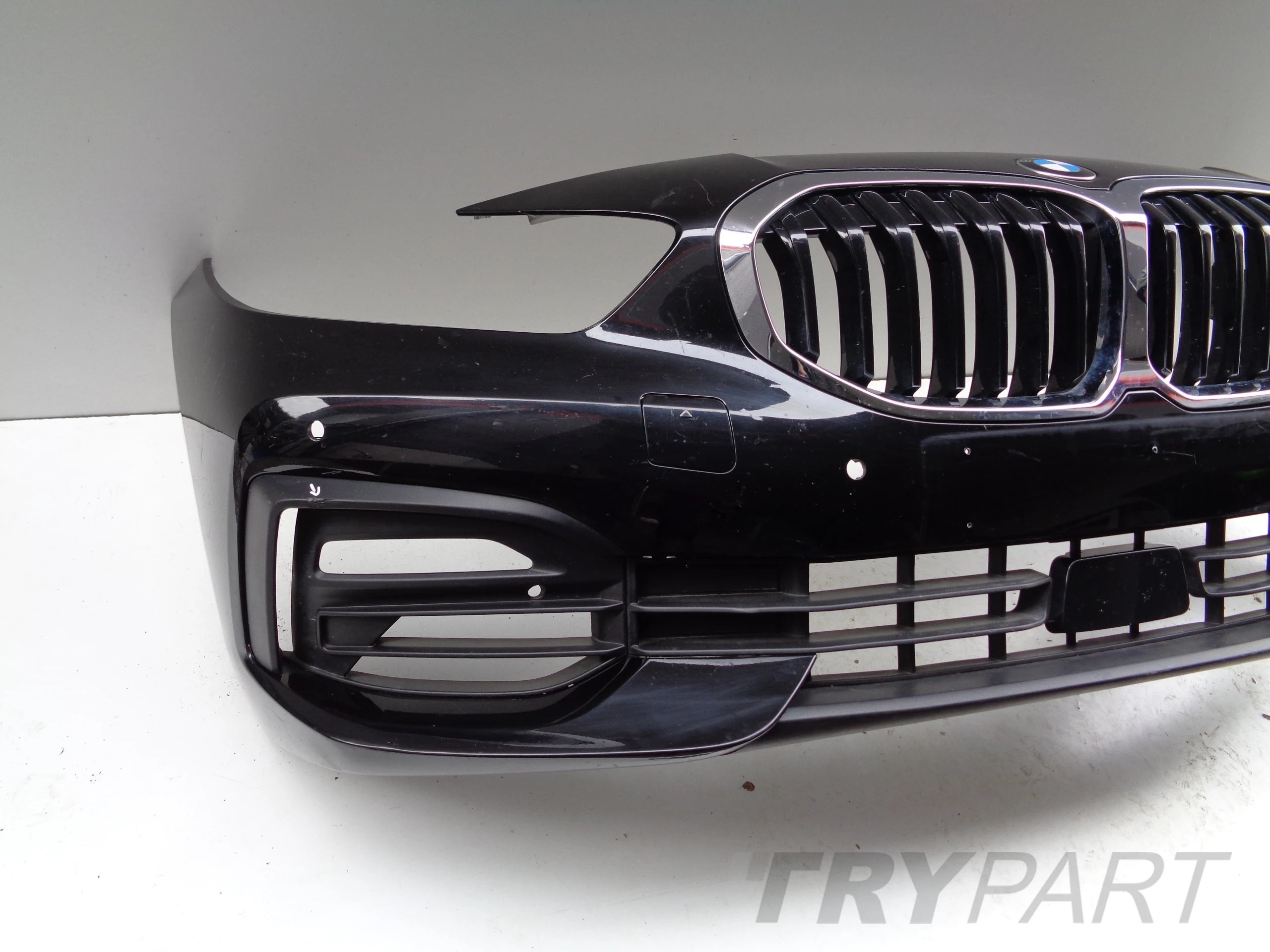 FRONT BUMPER BMW 1 F40 19- NO. 50086