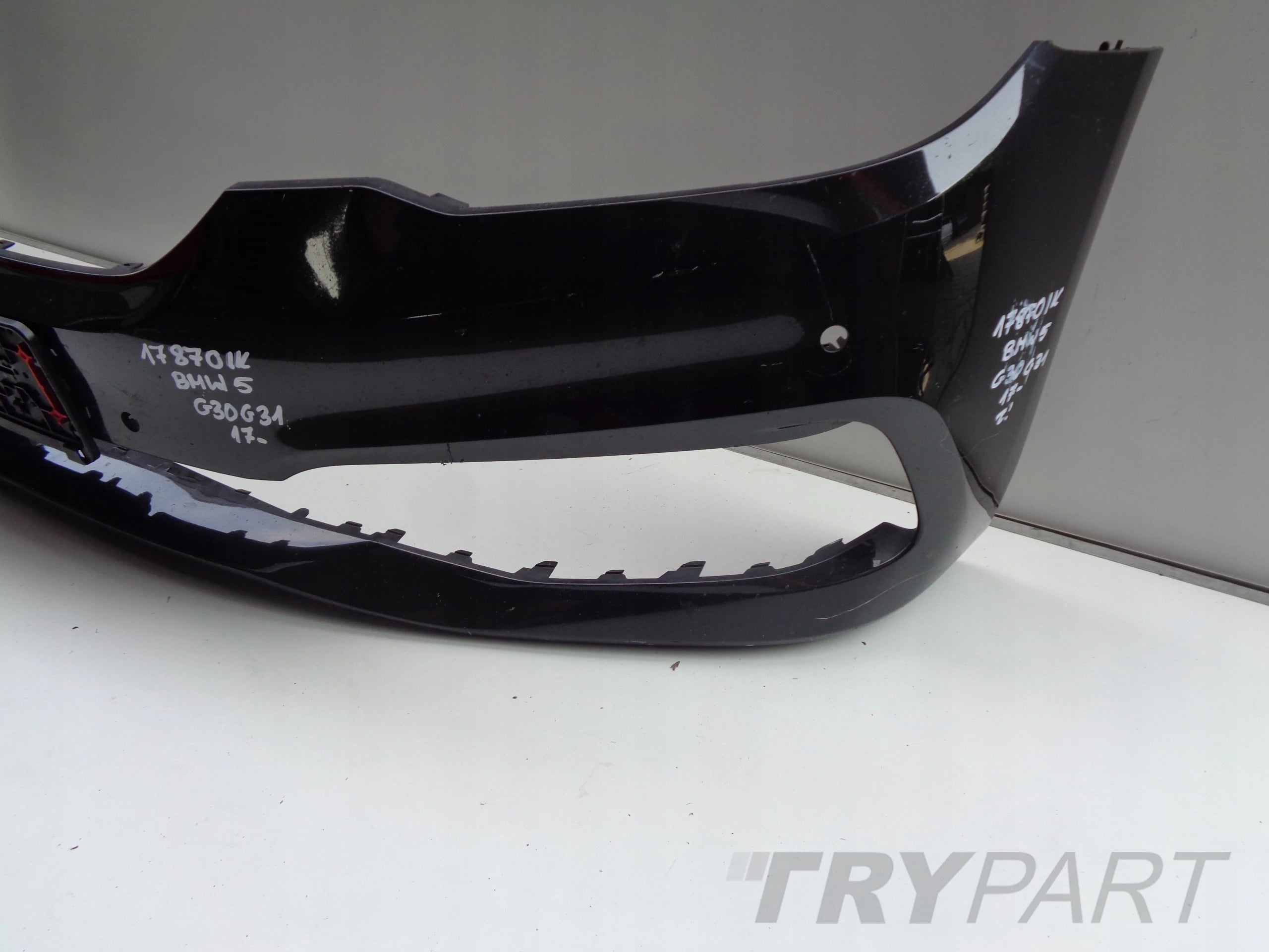 FRONT BUMPER BMW 5 G30 G31 17- NO. 17870