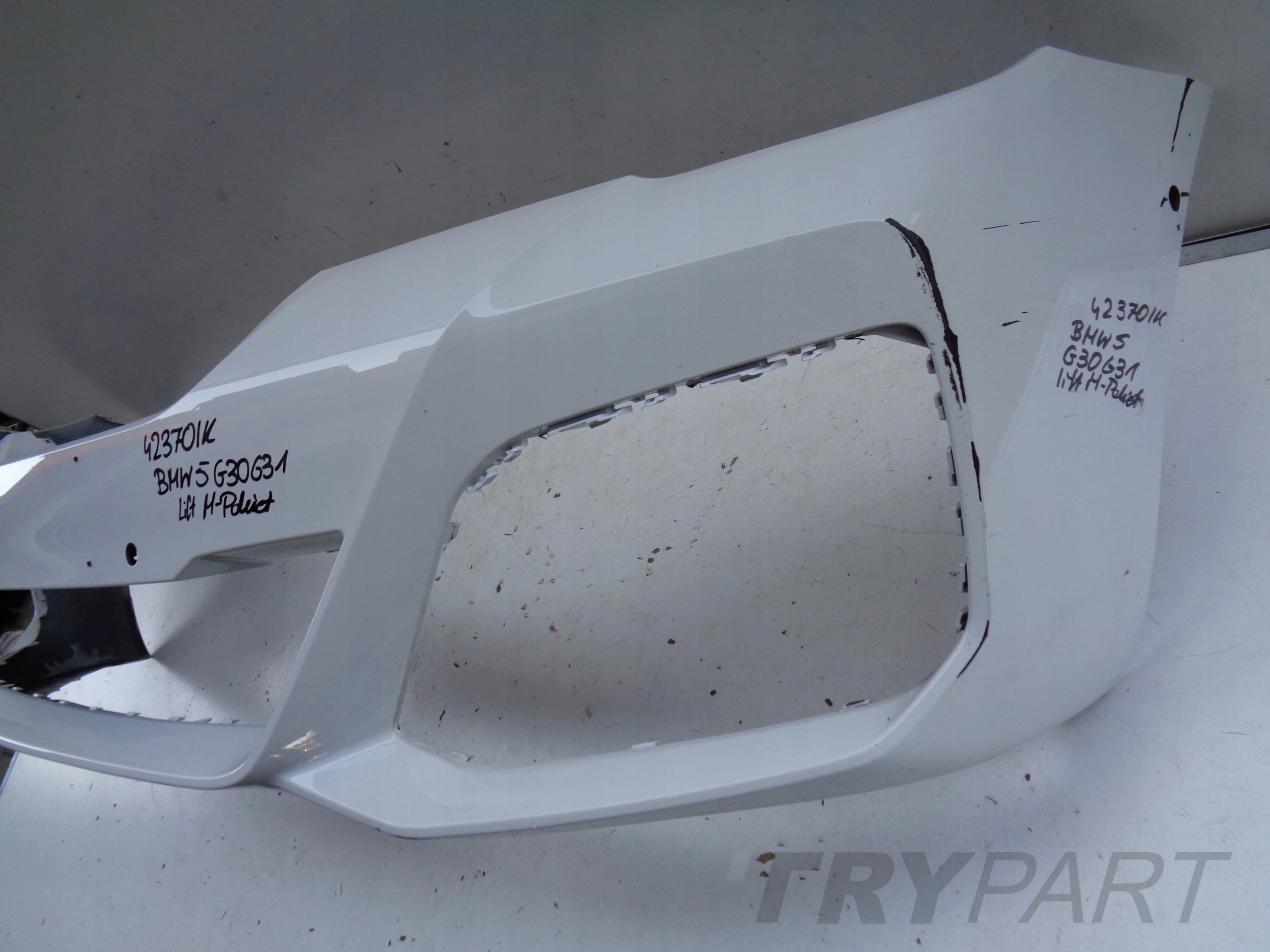FRONT BUMPER BMW 5 G30 G31 LIFT M-PACKAGE NO. 42370