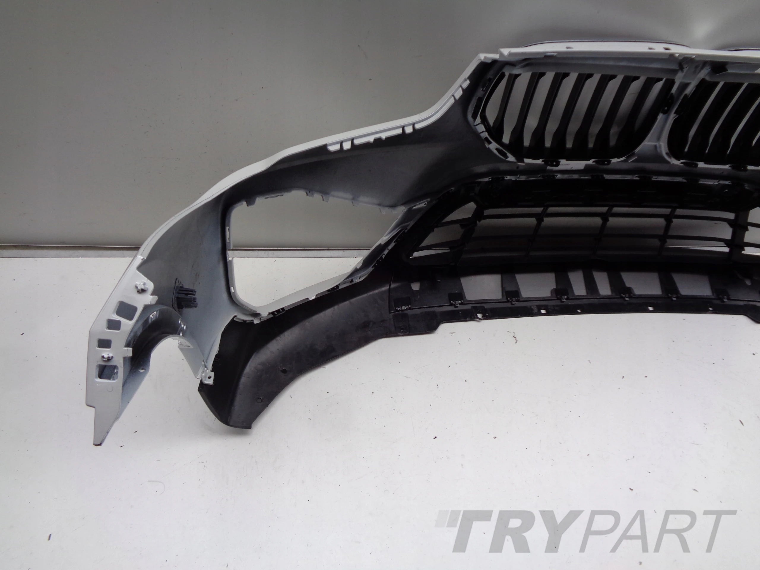 FRONT BUMPER BMW X1 F48 19- LIFT NO. 20692
