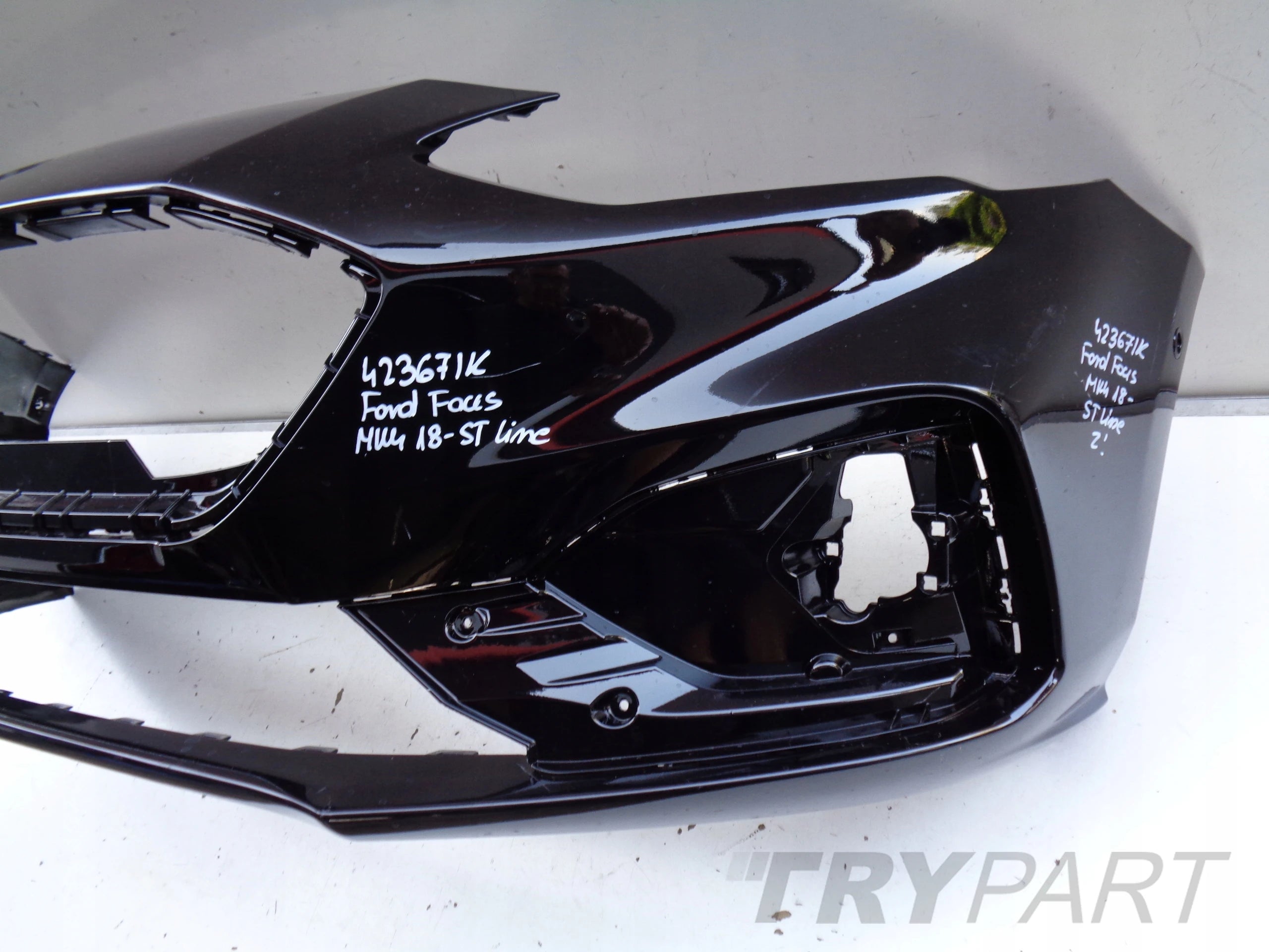 FRONT BUMPER FORD FOCUS MK4 18- ST-LINE NO. 42367