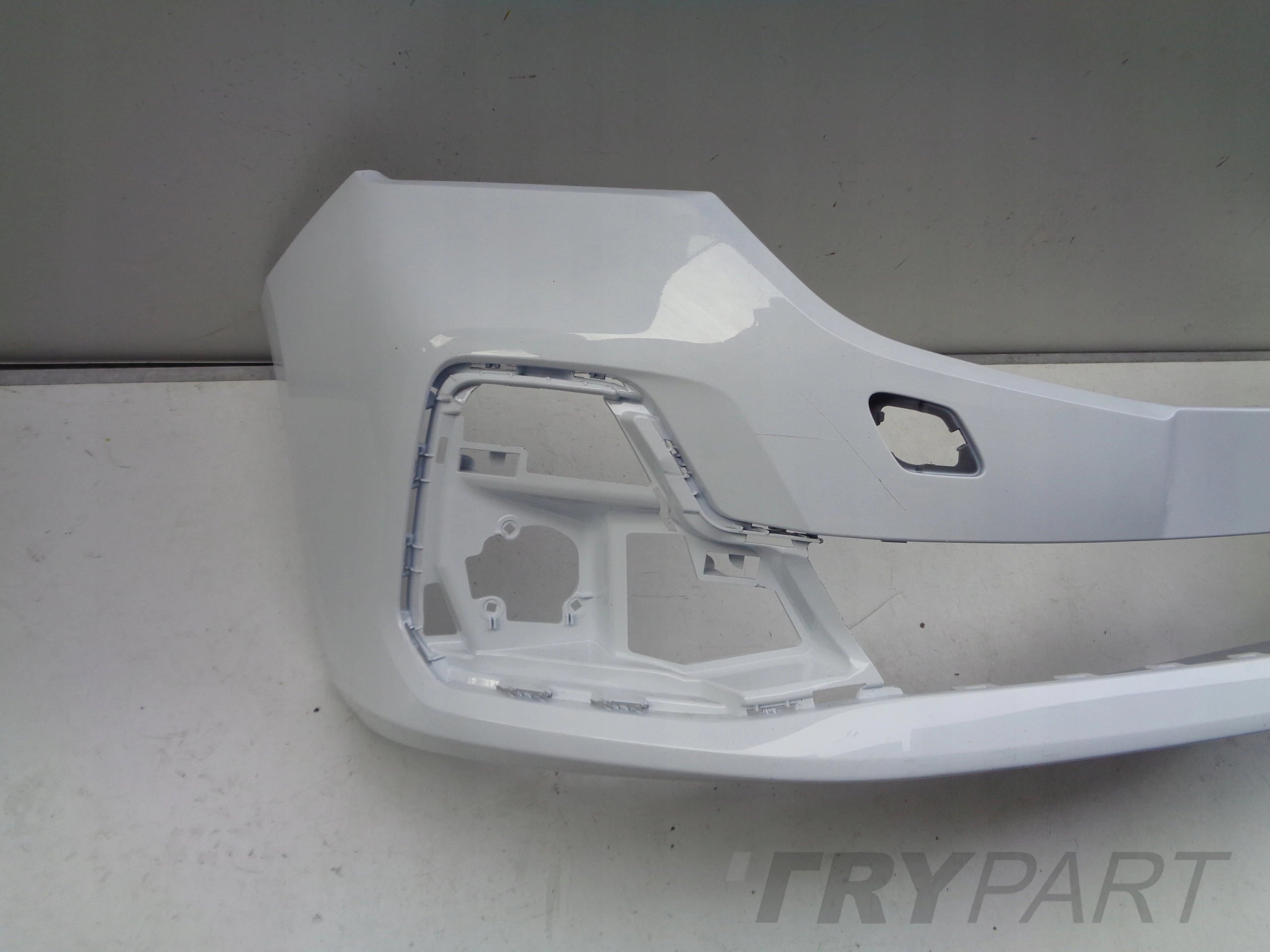 FRONT BUMPER FORD TRANSIT CONNECT III 22- 28906