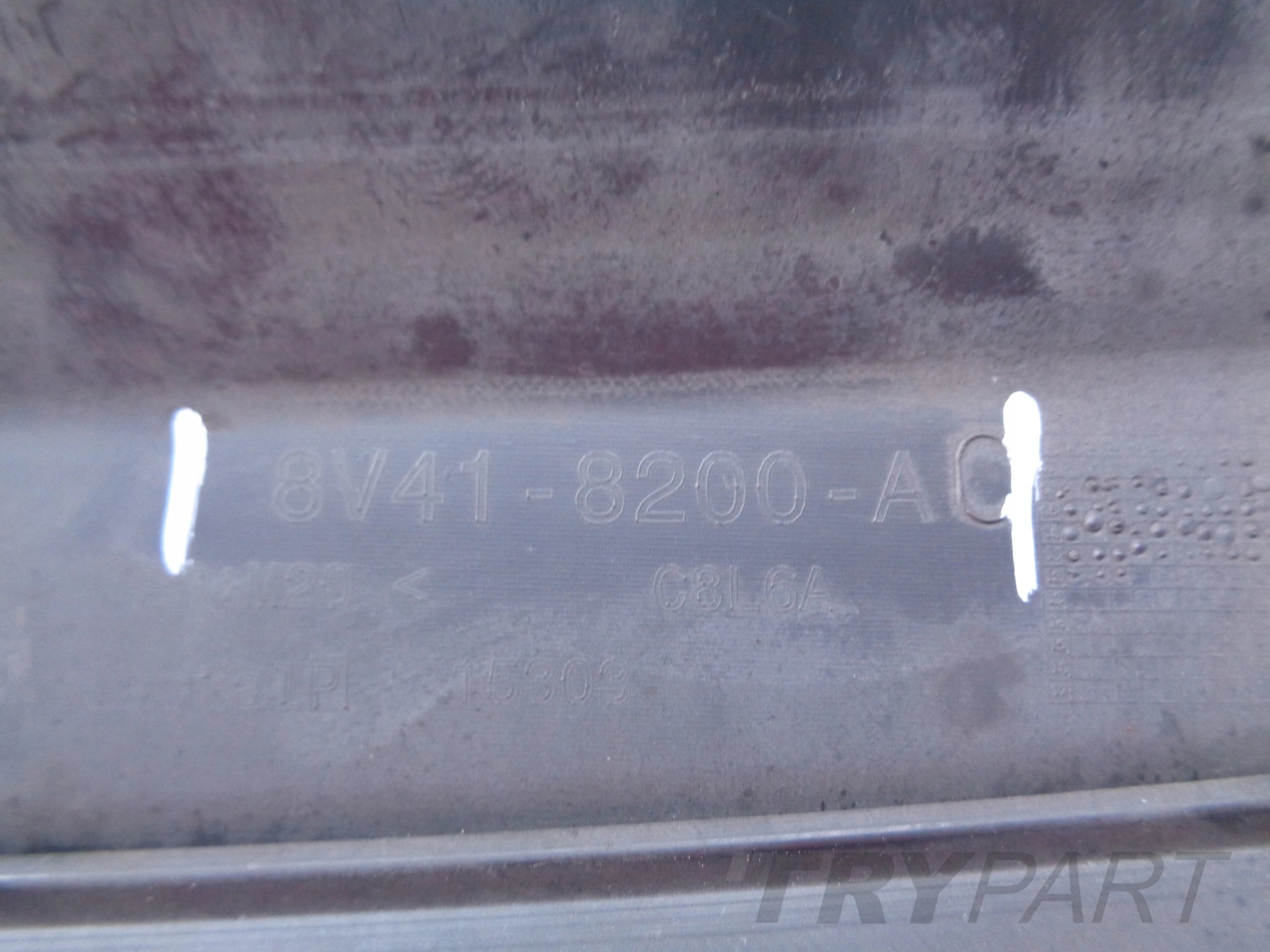 FRONT BUMPER GRILLE FOR FORD KUGA MK1 08-12