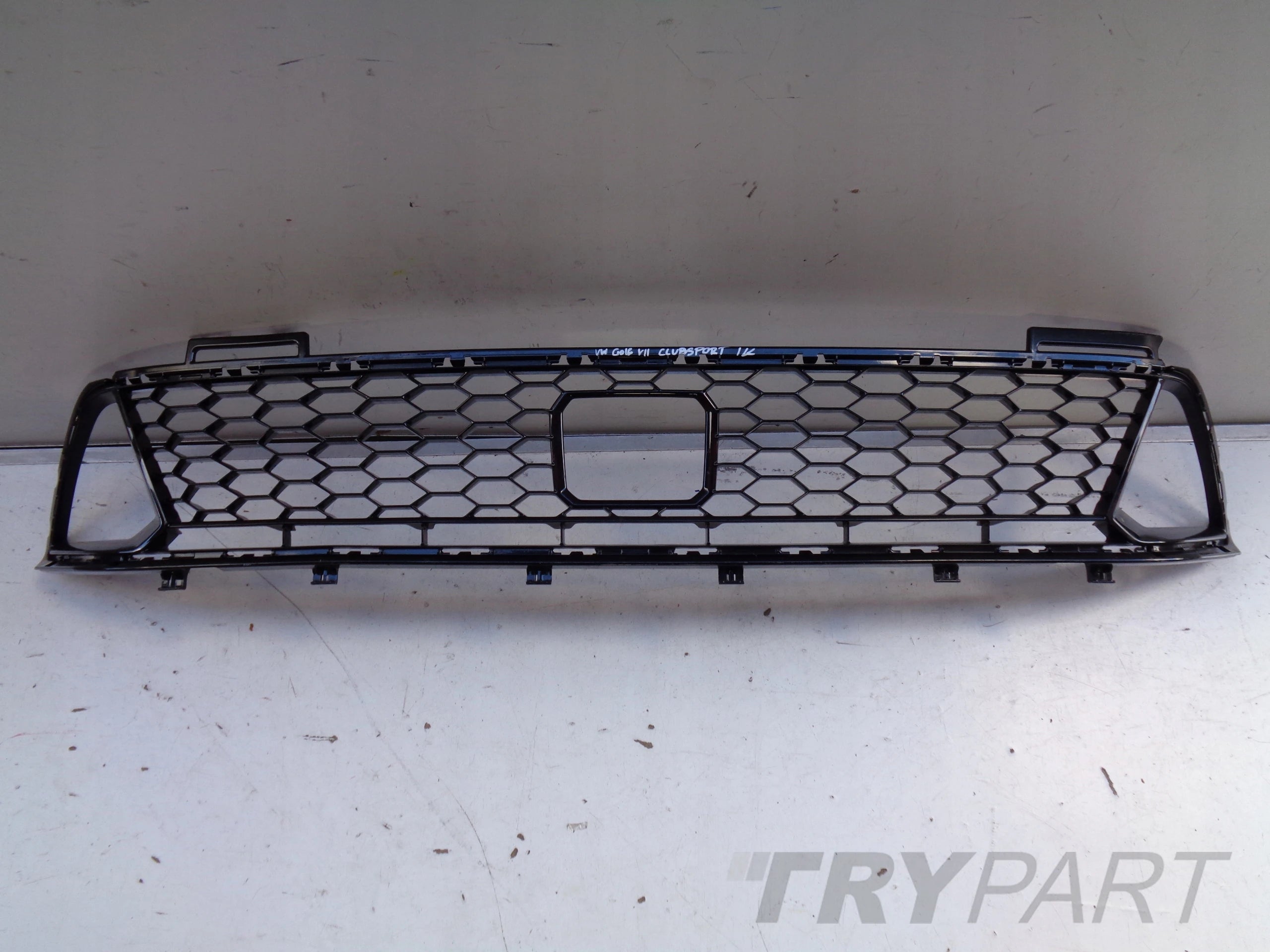 FRONT BUMPER GRILLE VW GOLF VII 7 GTI CLUBSPORT 5G 5G0
