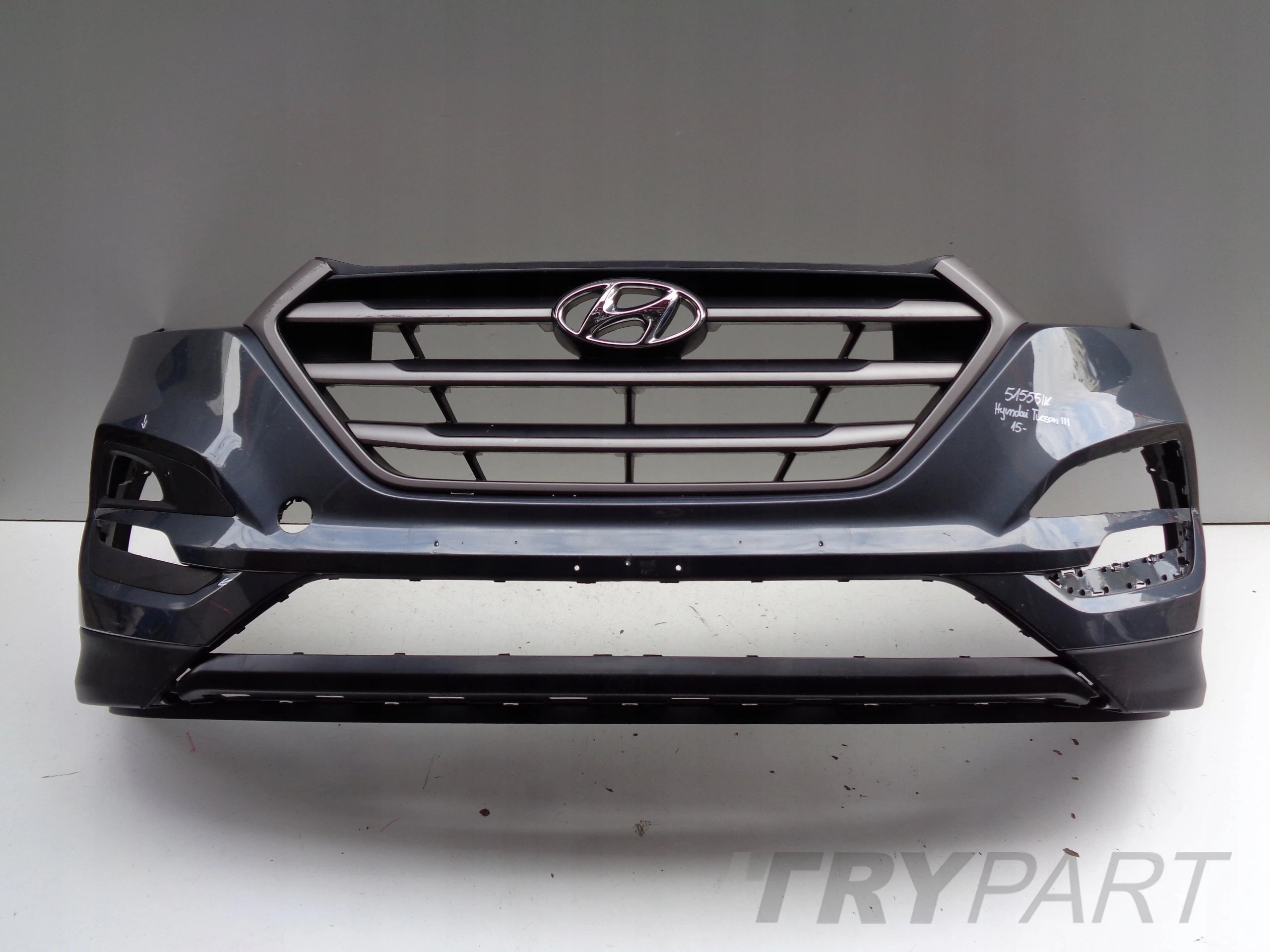 FRONT BUMPER HYUNDAI TUCSON III 15-18 GRILLE NO. 51555