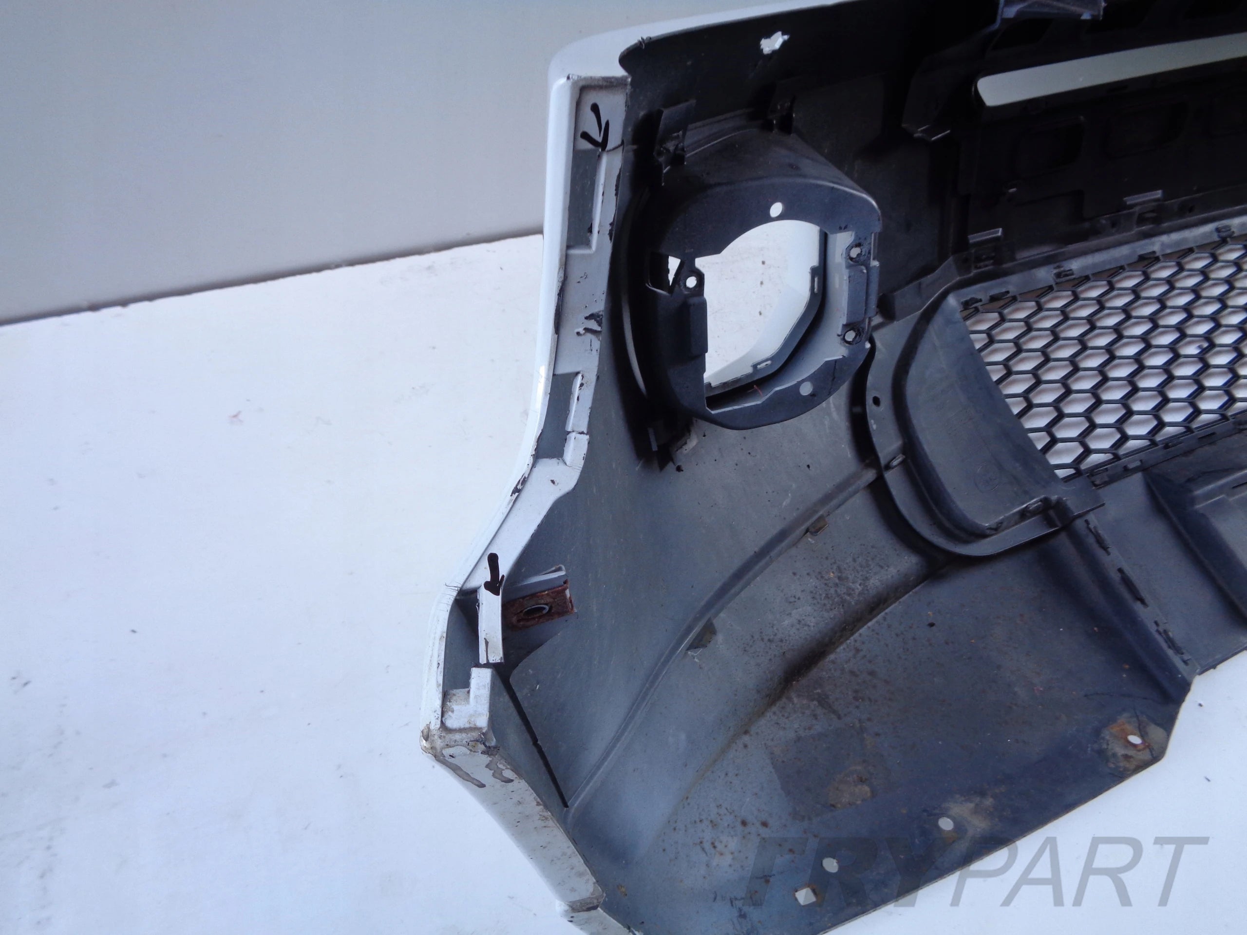 FRONT BUMPER LAND ROVER FREELANDER II 10- LIFT NO. 50627