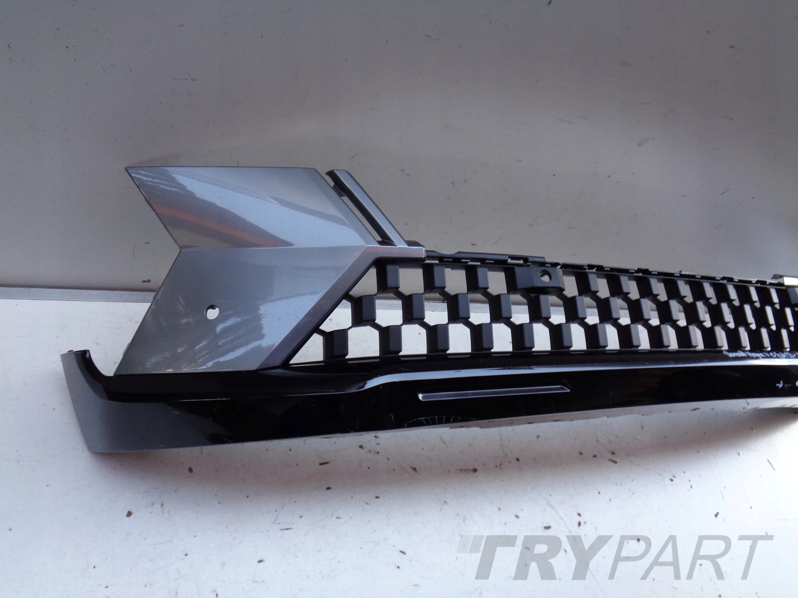 FRONT BUMPER LIP RENAULT MEGANE V E-TECH 23-