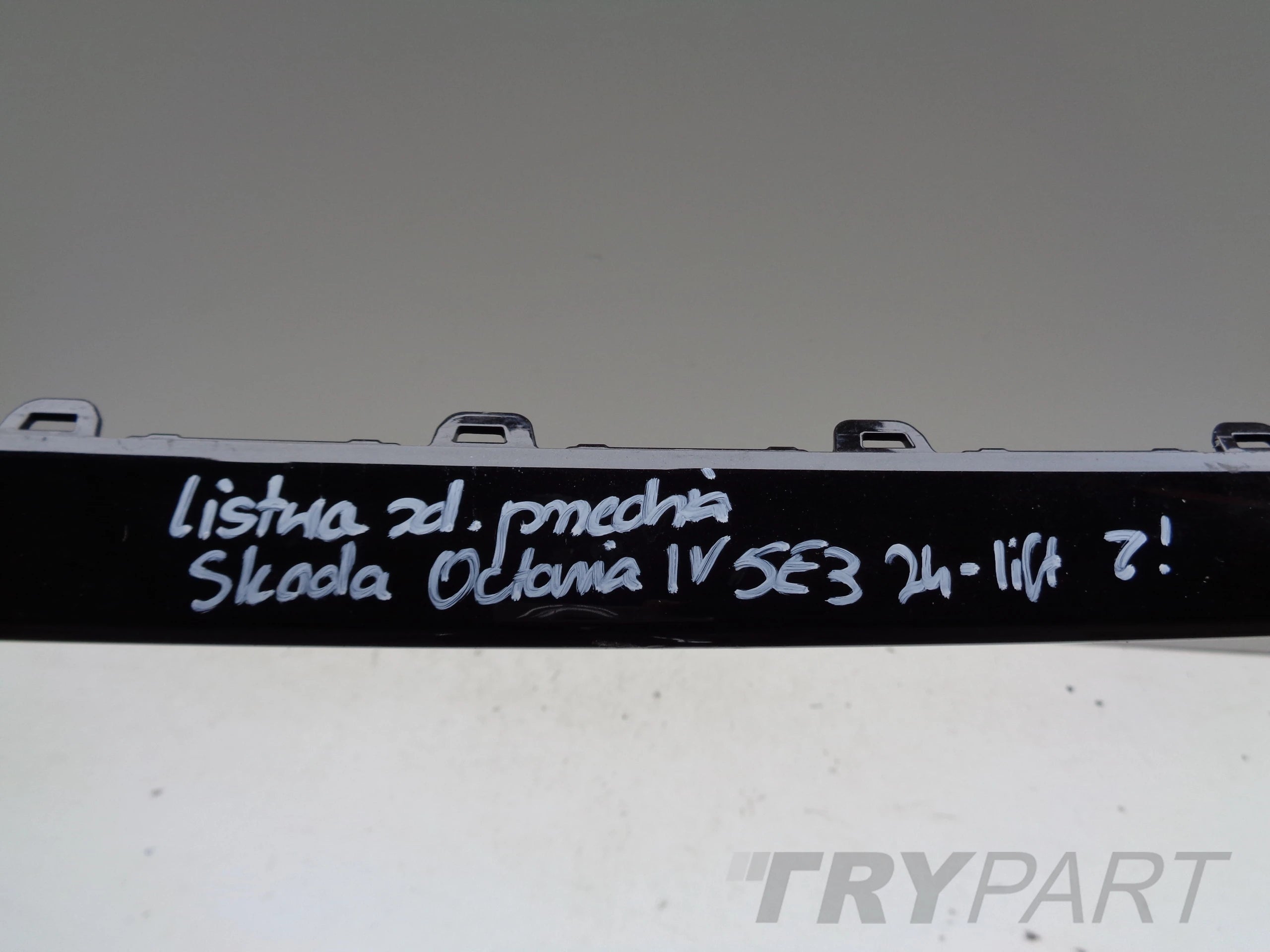 FRONT BUMPER LOWER STRIP SPOILER SKODA OCTAVIA IV 4 5E3 23- FACELIFT