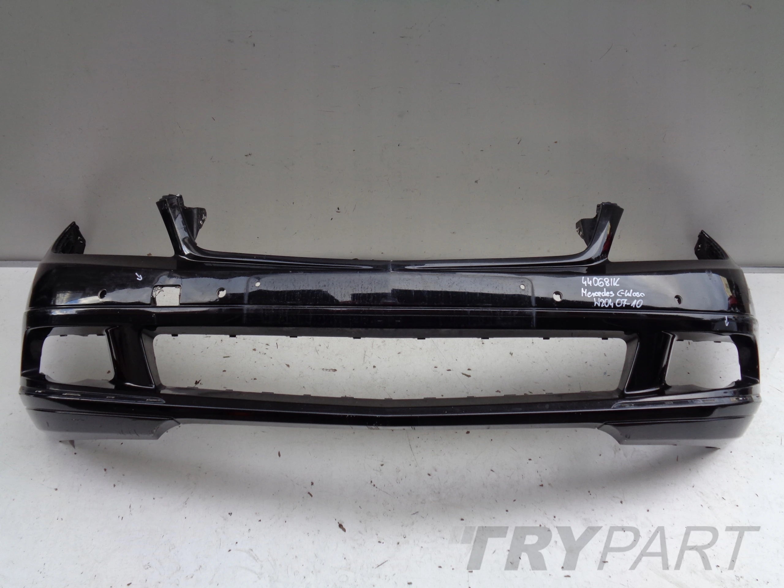 FRONT BUMPER MERCEDES C-CLASS W204 07-10 NO. 44068