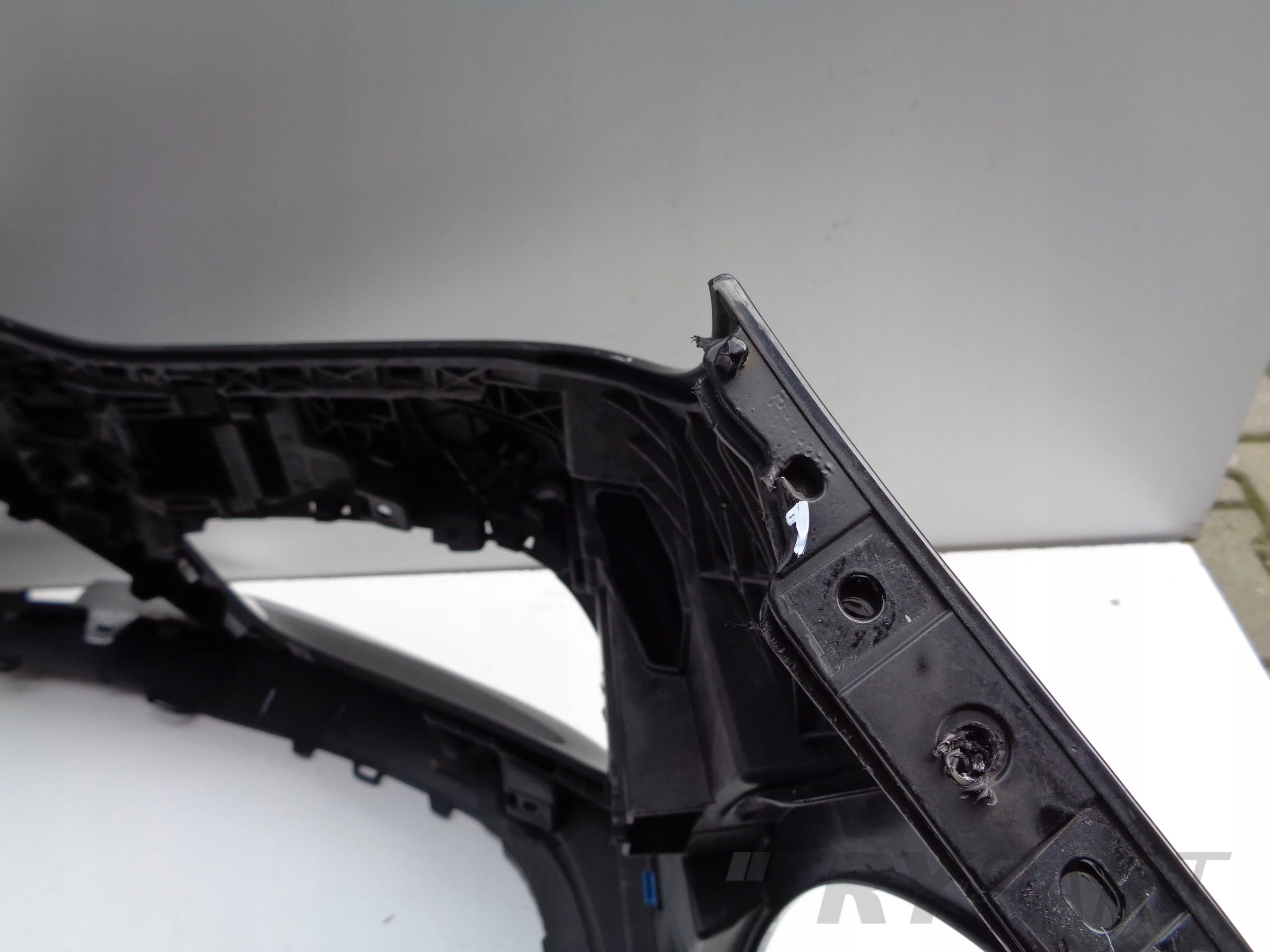 FRONT BUMPER MERCEDES E-CLASS W212 12- LIFT AMG NO. 46636 + SLIDES